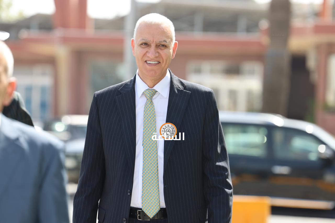 Madar Al-Saa Images 0.44629479320182674
