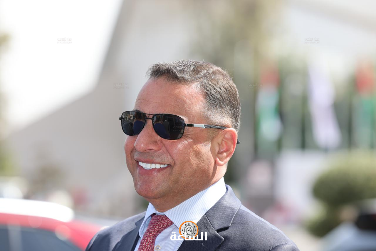 Madar Al-Saa Images 0.12139793773925422