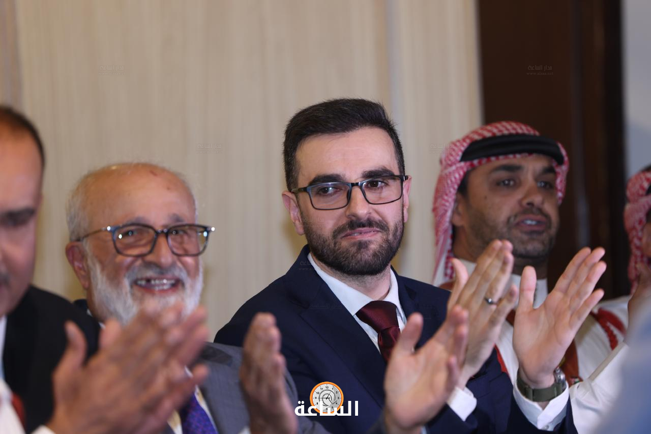 Madar Al-Saa Images 0.11481370822912773