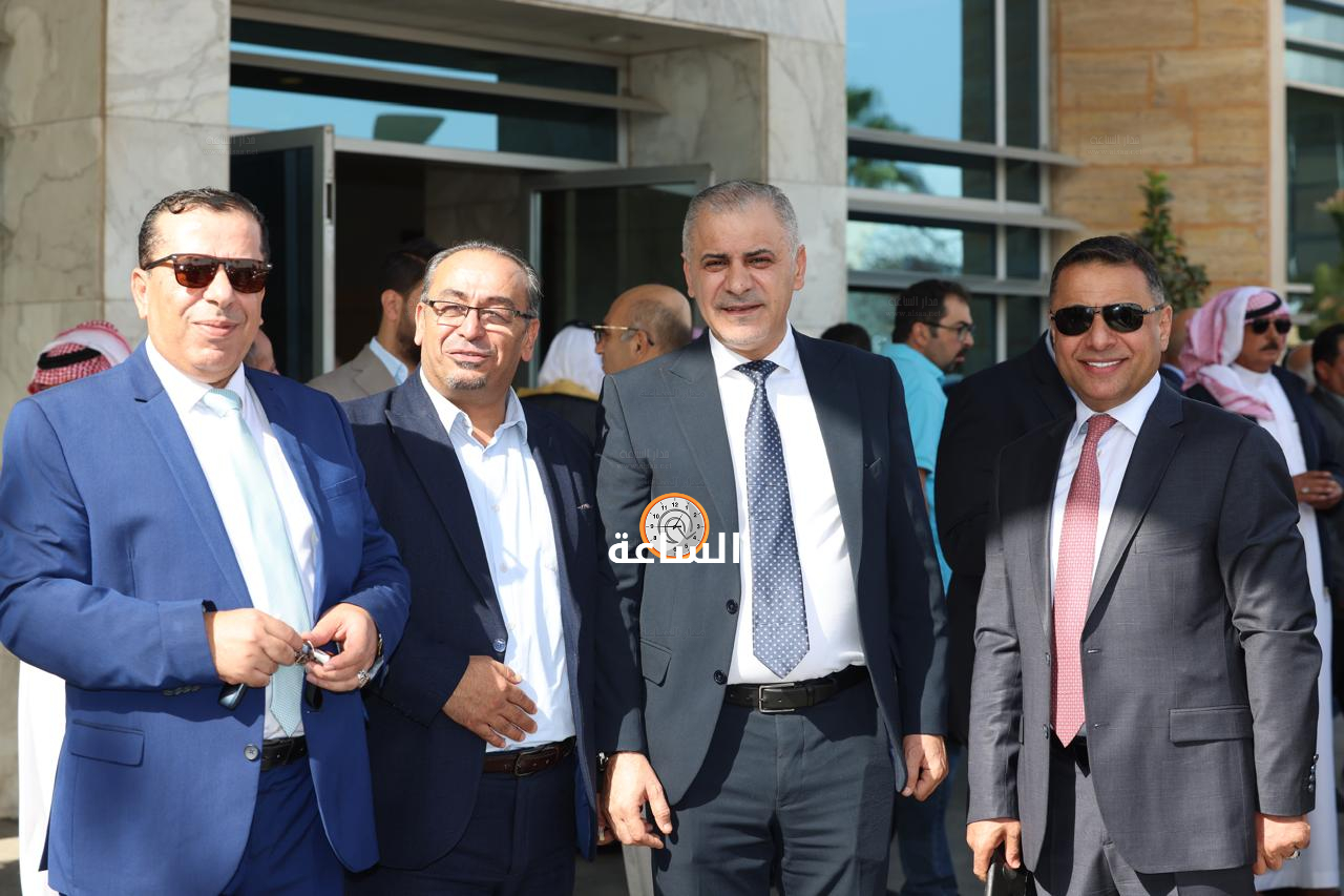 Madar Al-Saa Images 0.44537114986142823