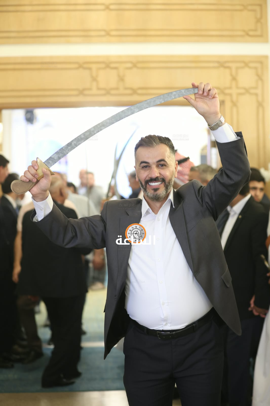 Madar Al-Saa Images 0.7519995499766874