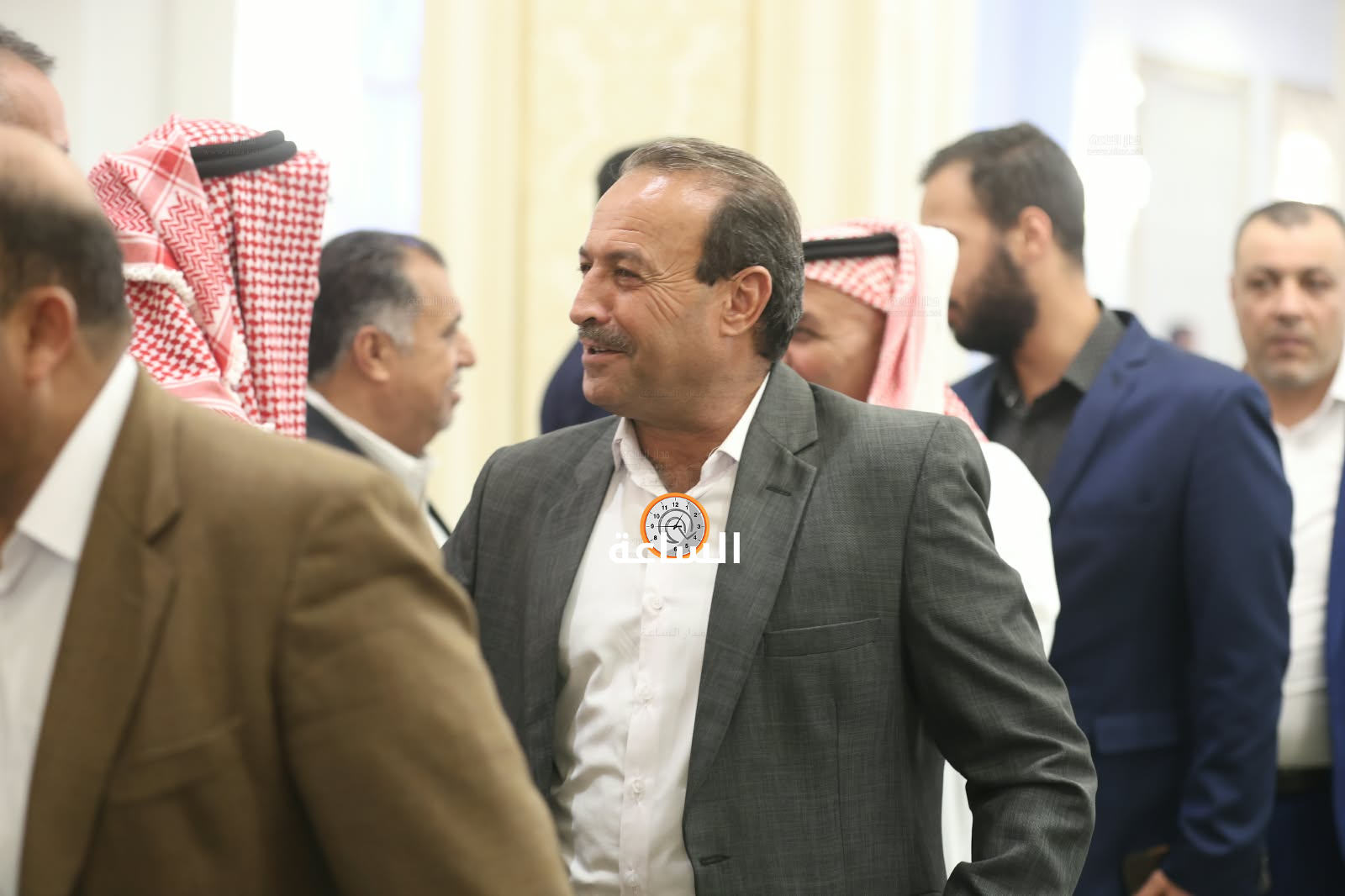 Madar Al-Saa Images 0.15663747672449335