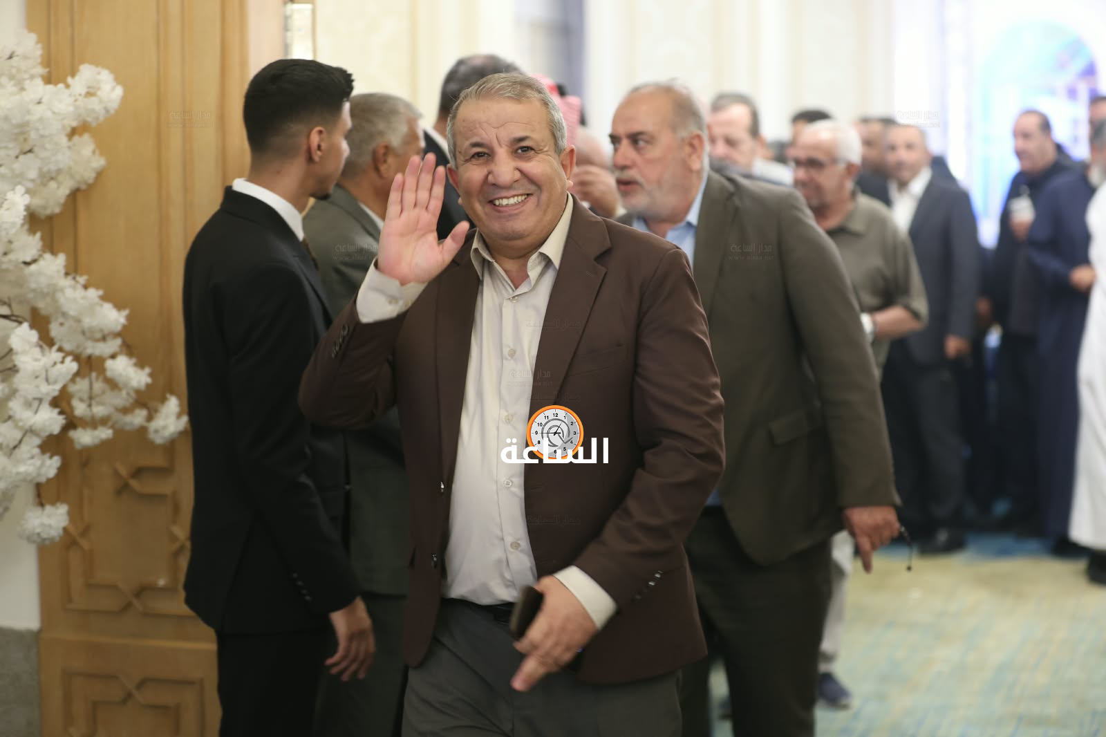 Madar Al-Saa Images 0.37264495606873327
