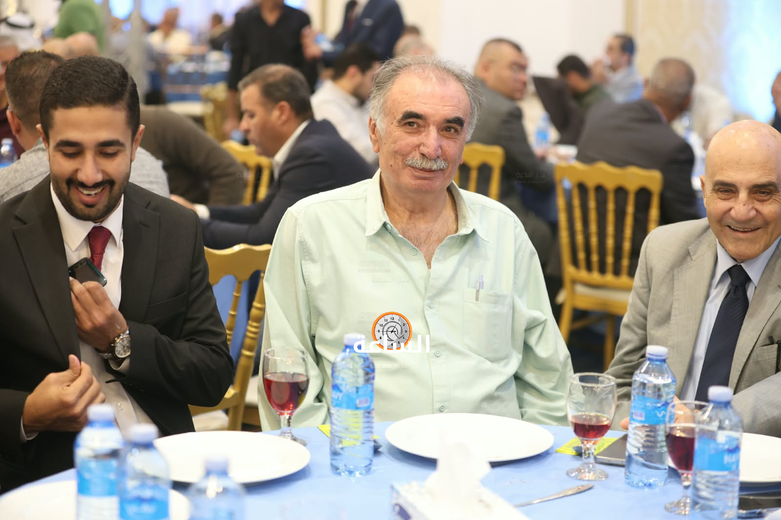 Madar Al-Saa Images 0.9432538091148273