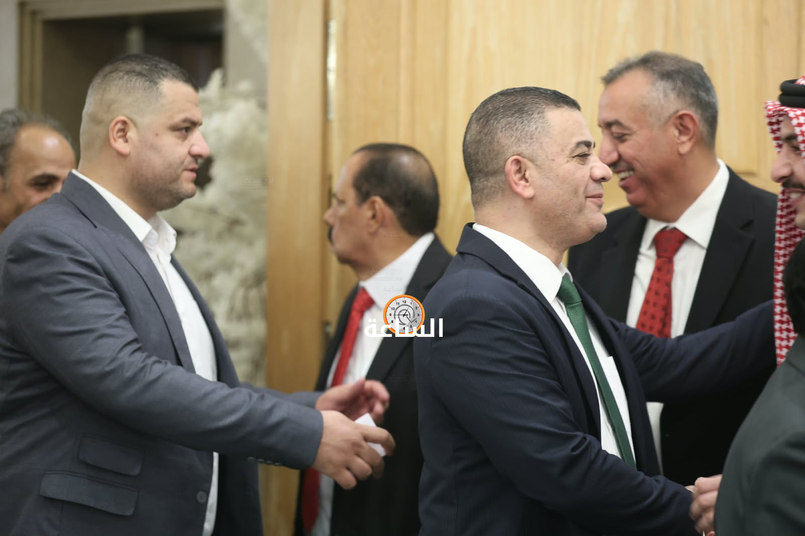 Madar Al-Saa Images 0.8520988386046566