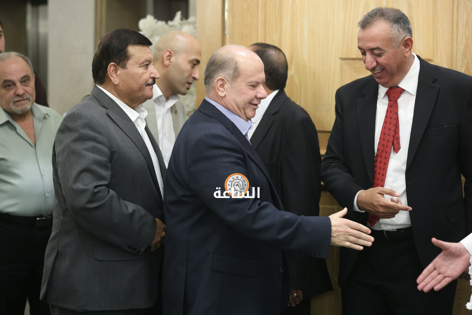 Madar Al-Saa Images 0.3918044718987258