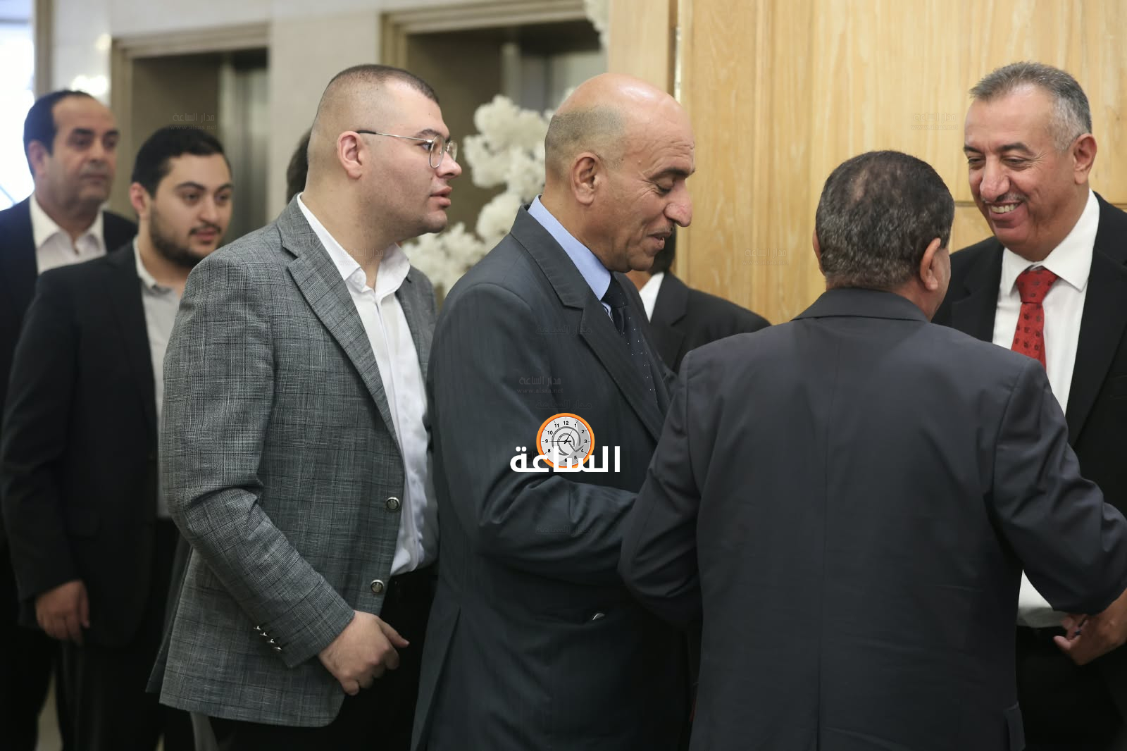Madar Al-Saa Images 0.8668603298527234