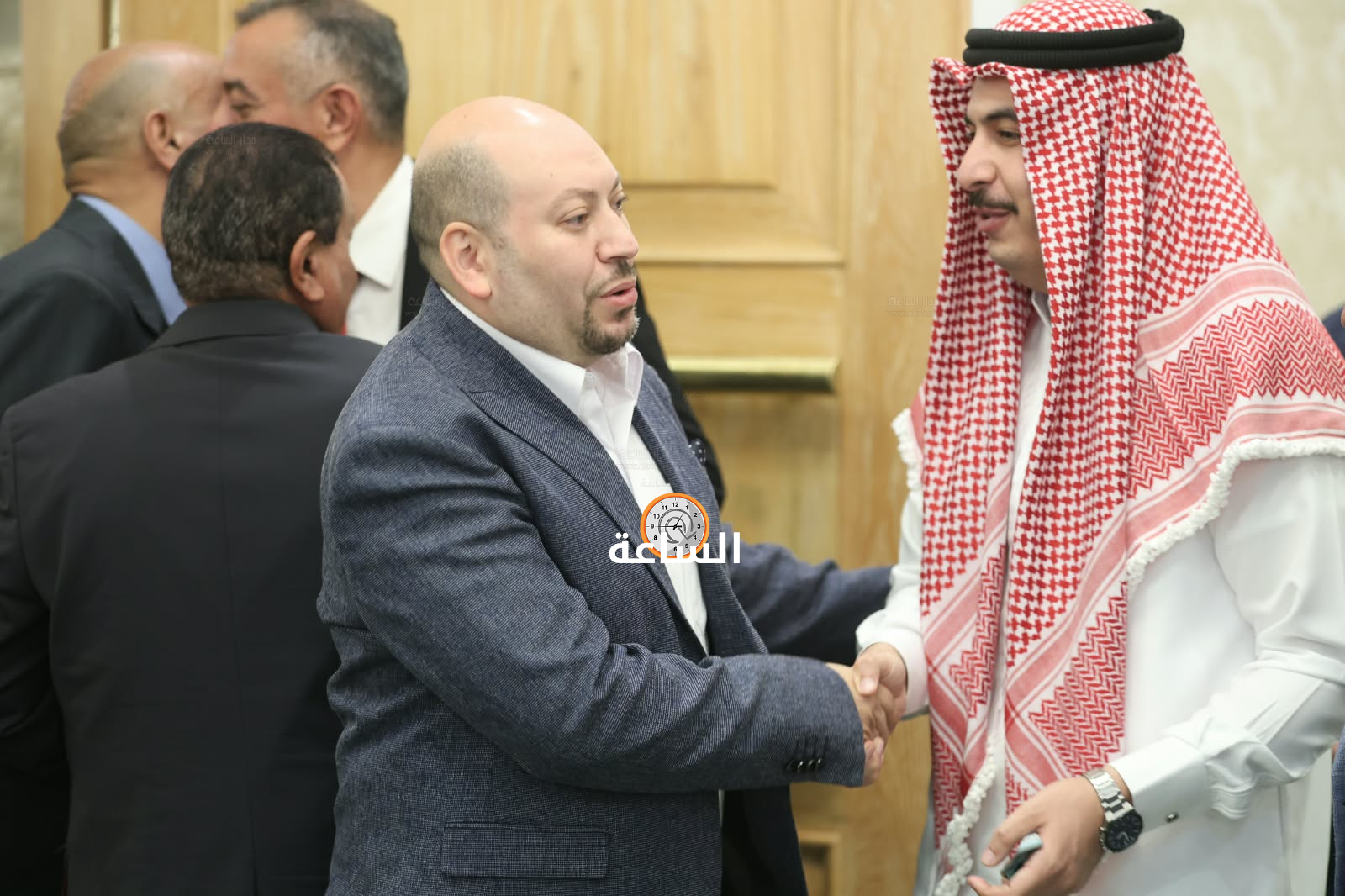 Madar Al-Saa Images 0.6666362197331641