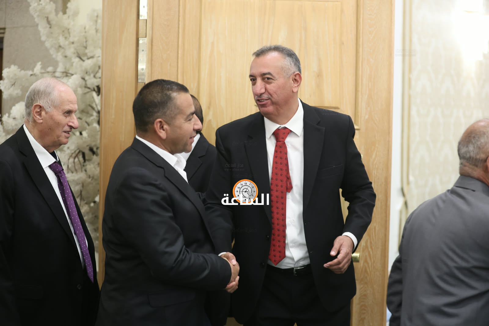 Madar Al-Saa Images 0.5356868564394788