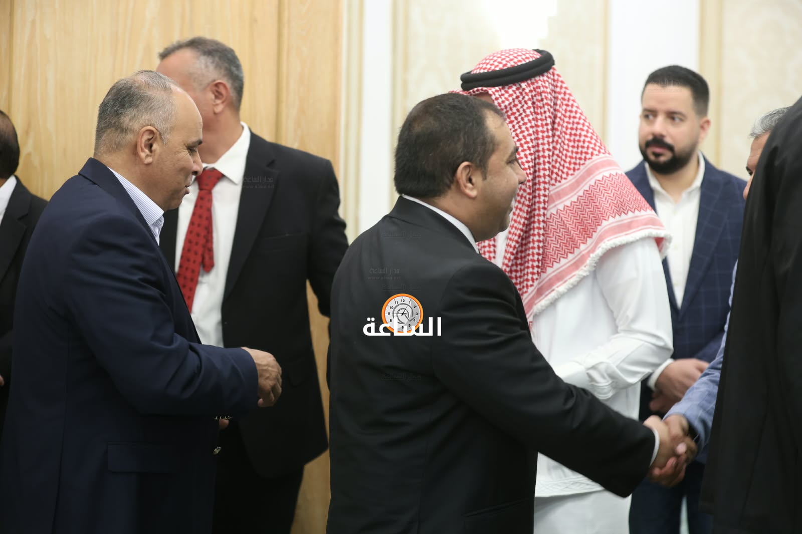 Madar Al-Saa Images 0.5561391543289294
