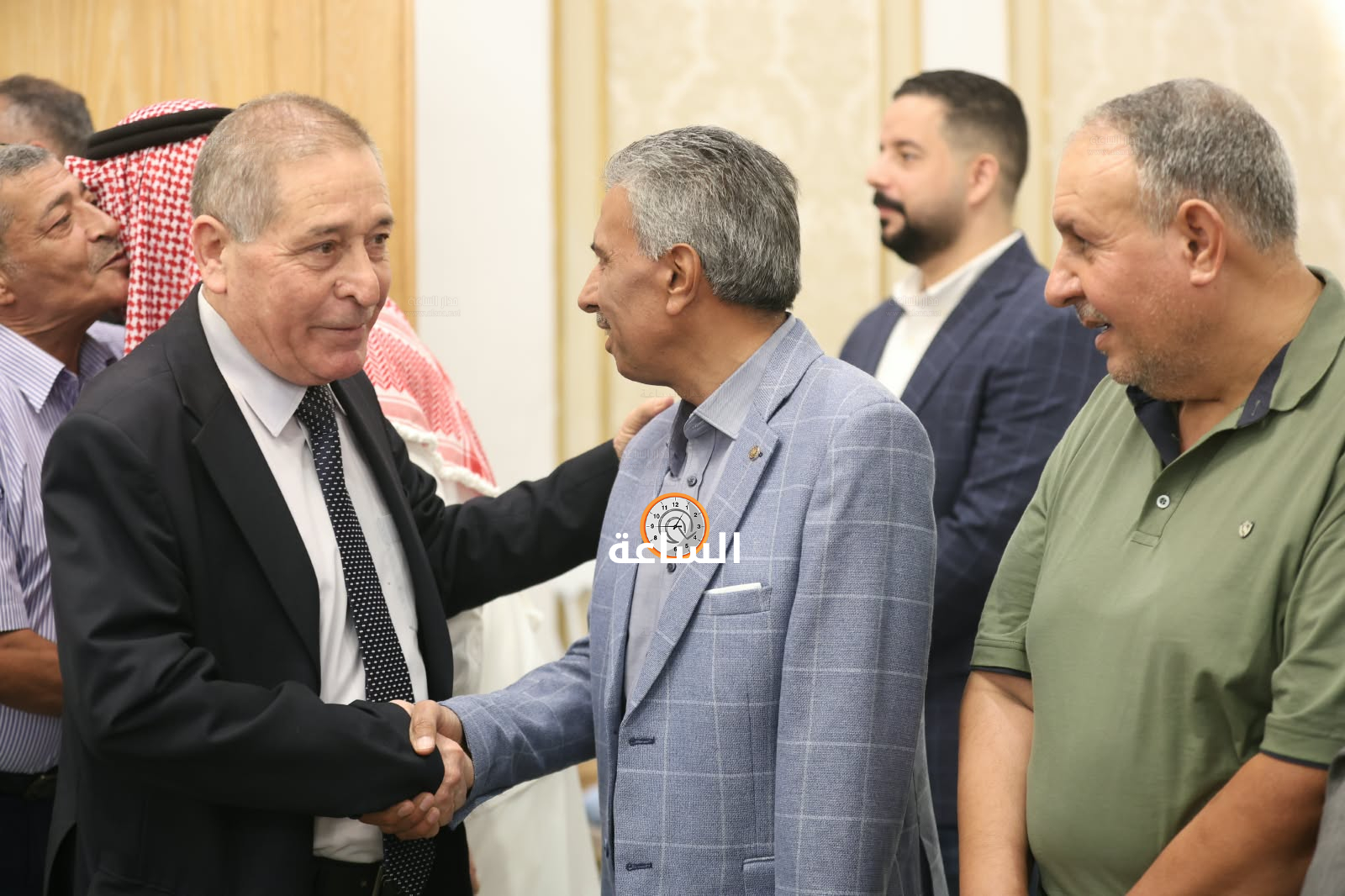 Madar Al-Saa Images 0.3772295519690698