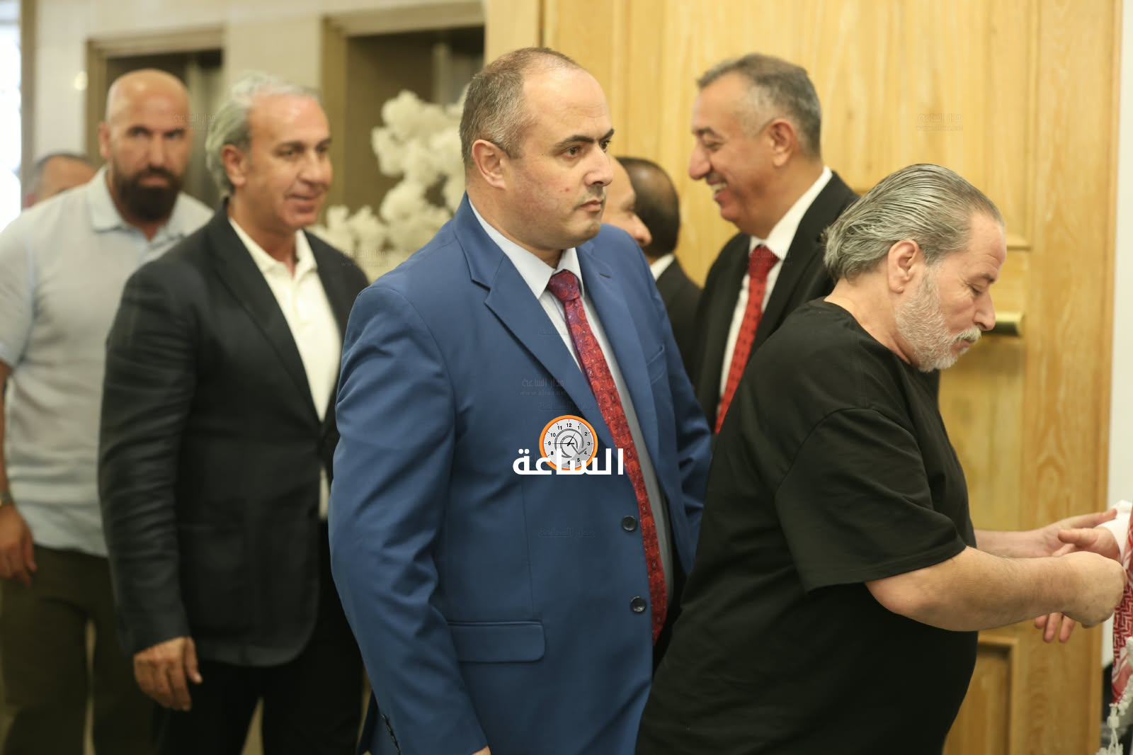 Madar Al-Saa Images 0.38469963320274236