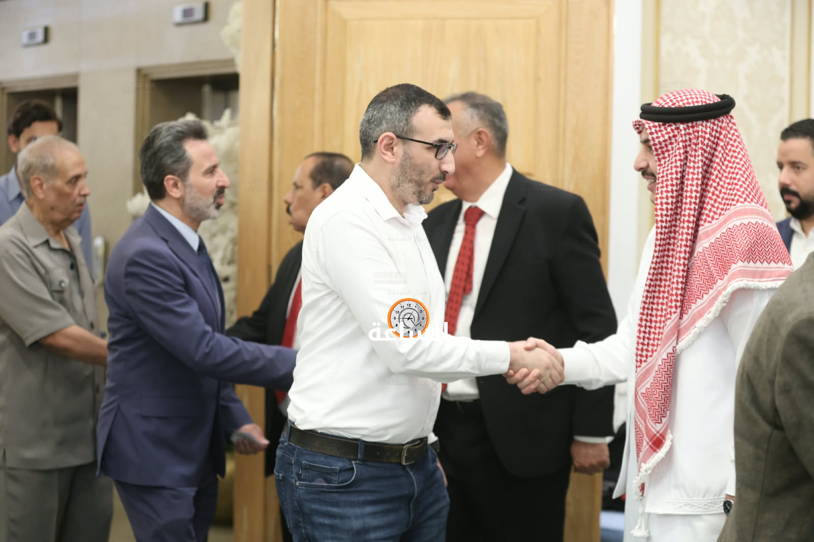 Madar Al-Saa Images 0.7063605197493901