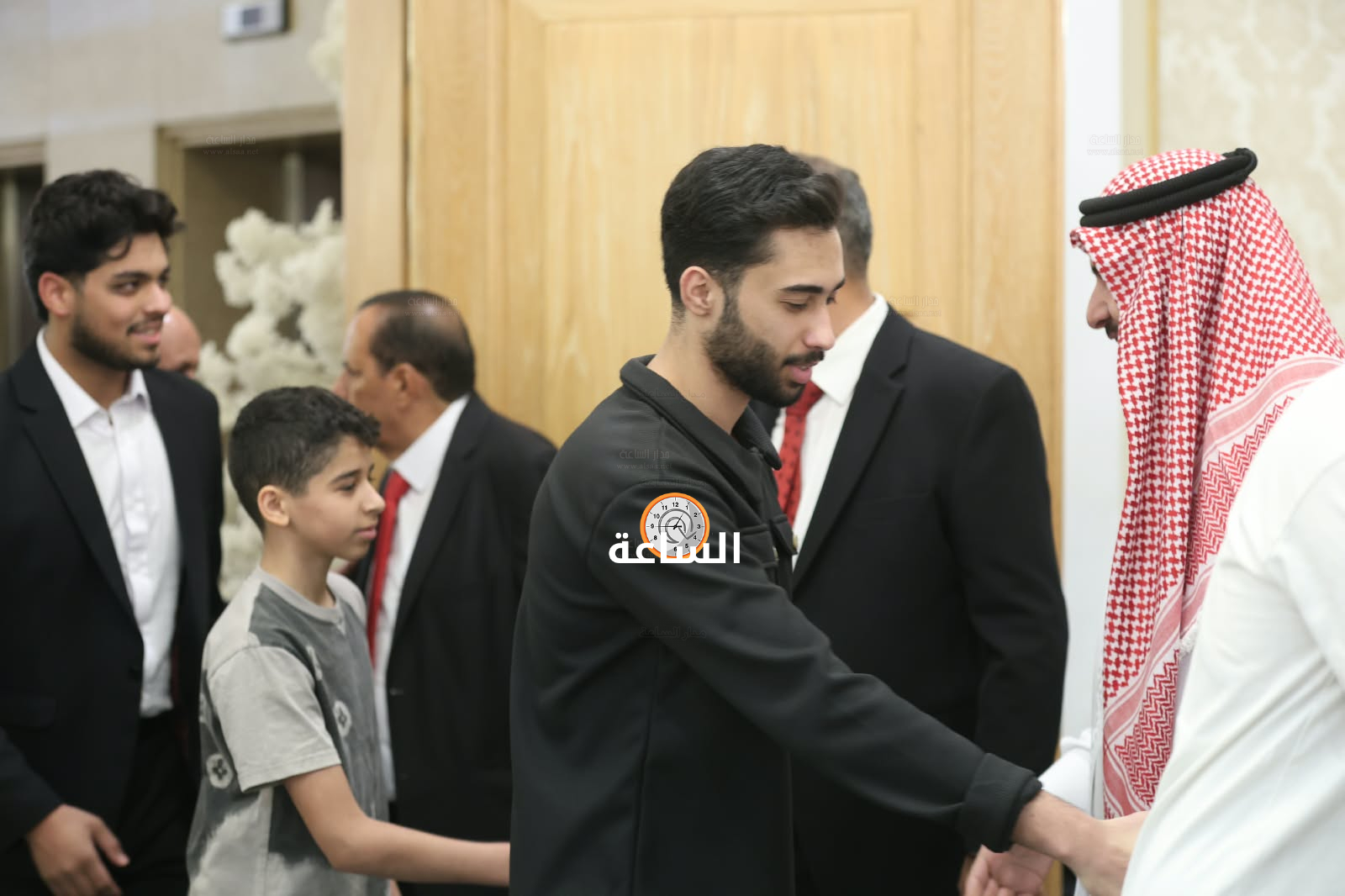 Madar Al-Saa Images 0.46811101726913873