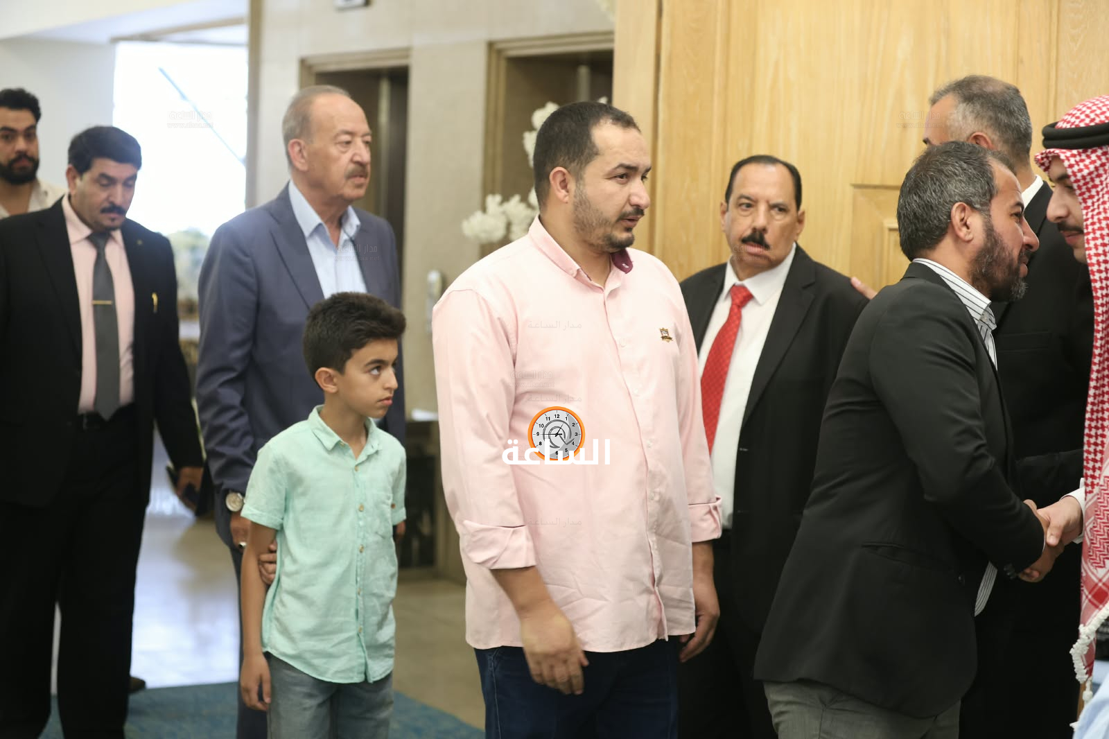 Madar Al-Saa Images 0.5658809939550148