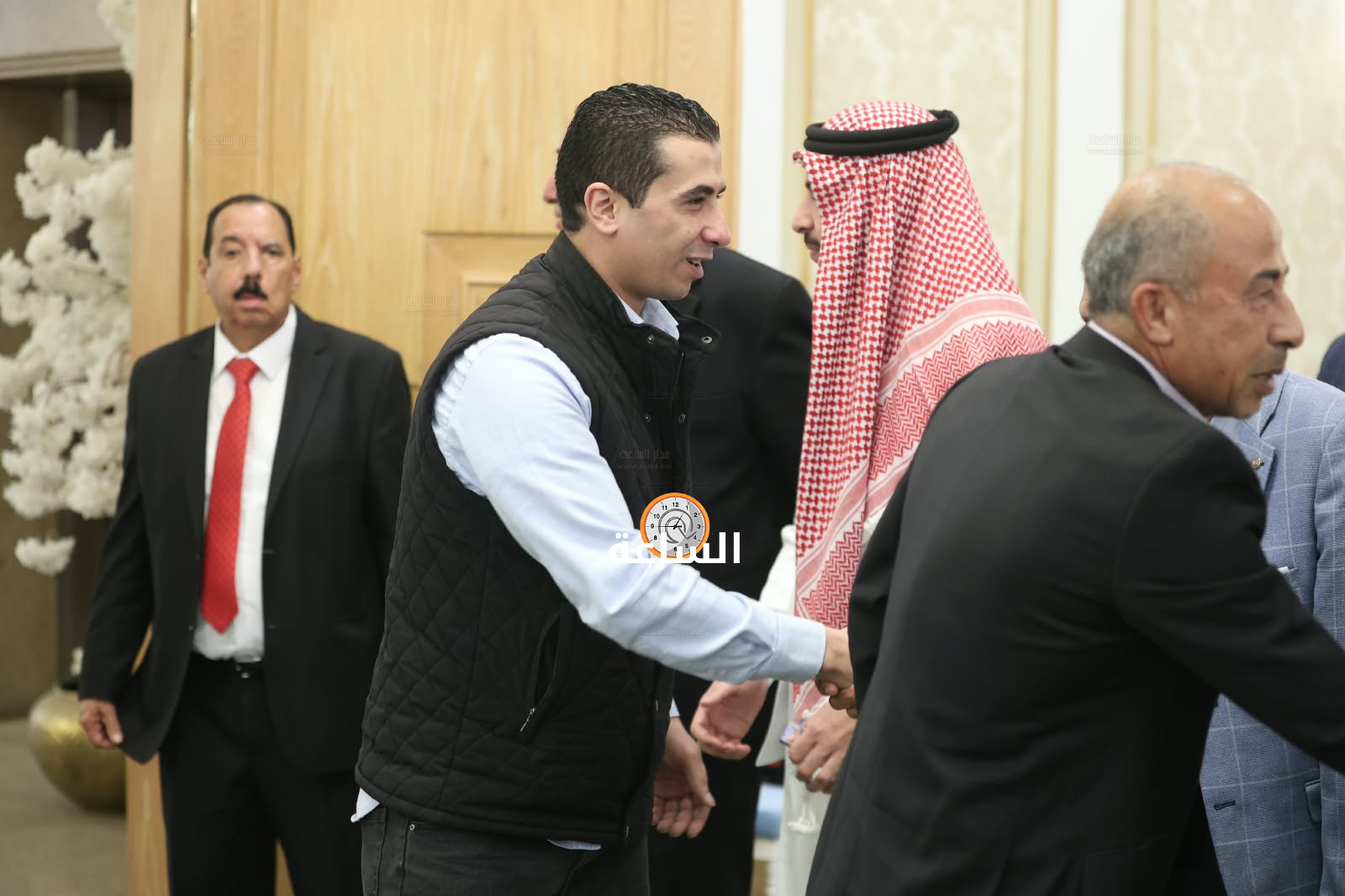Madar Al-Saa Images 0.281556576485838