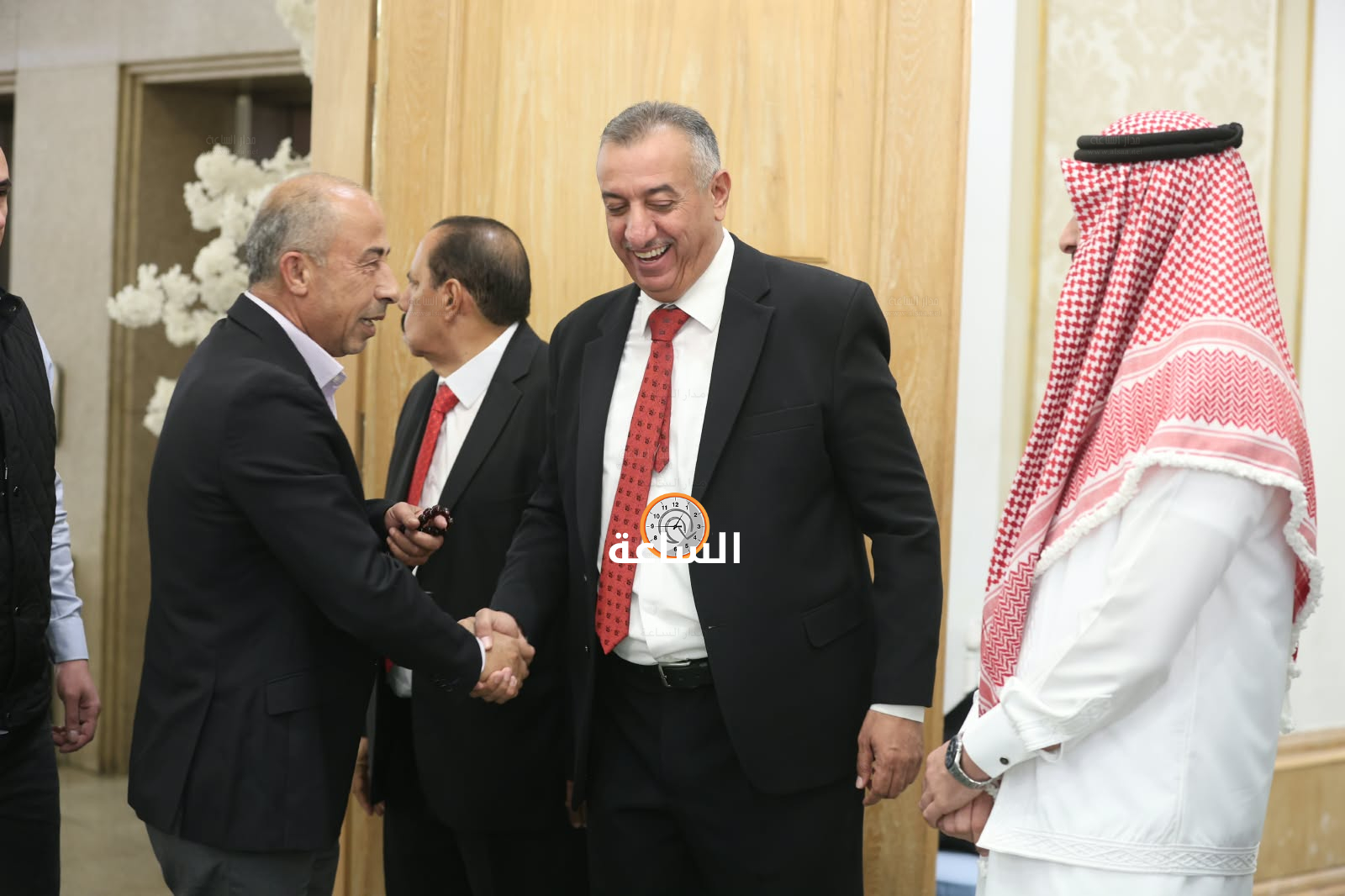 Madar Al-Saa Images 0.9105853981839245
