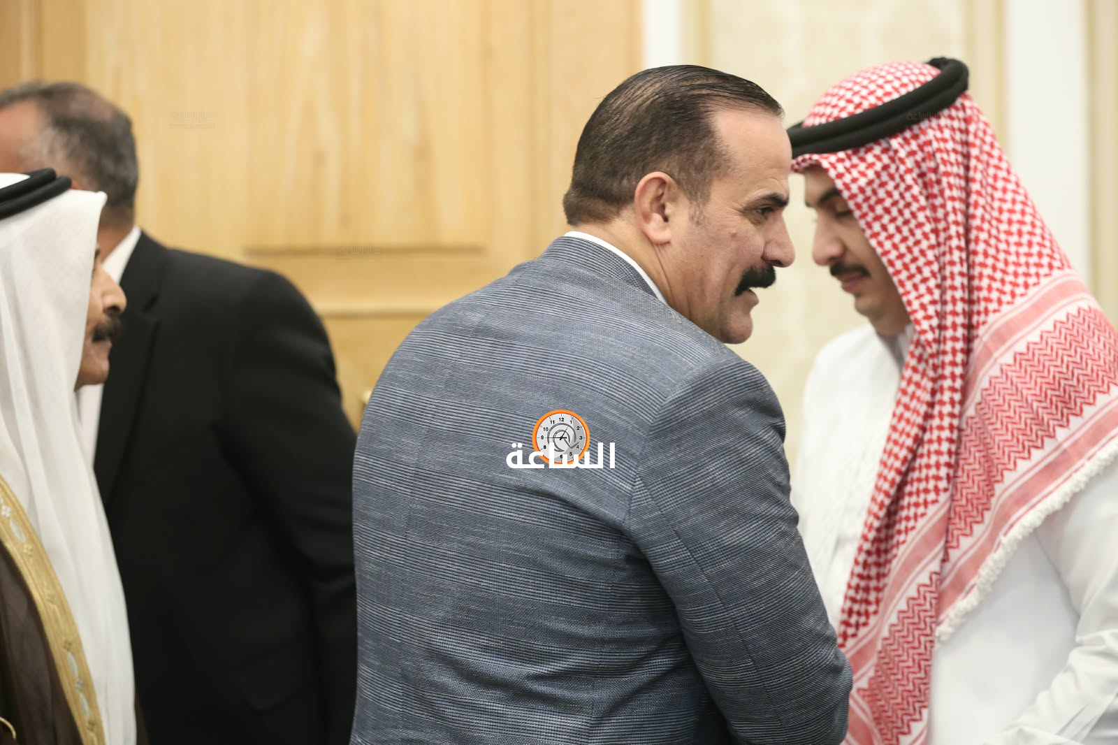 Madar Al-Saa Images 0.21432731012269457