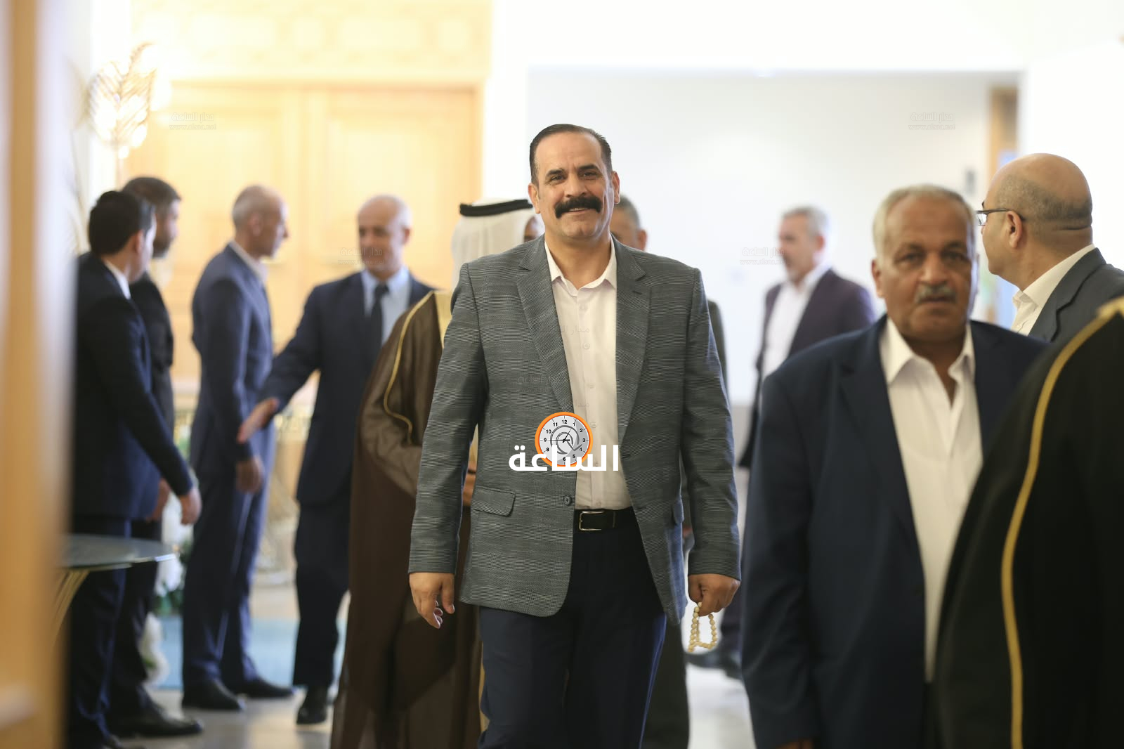 Madar Al-Saa Images 0.4000521984304487
