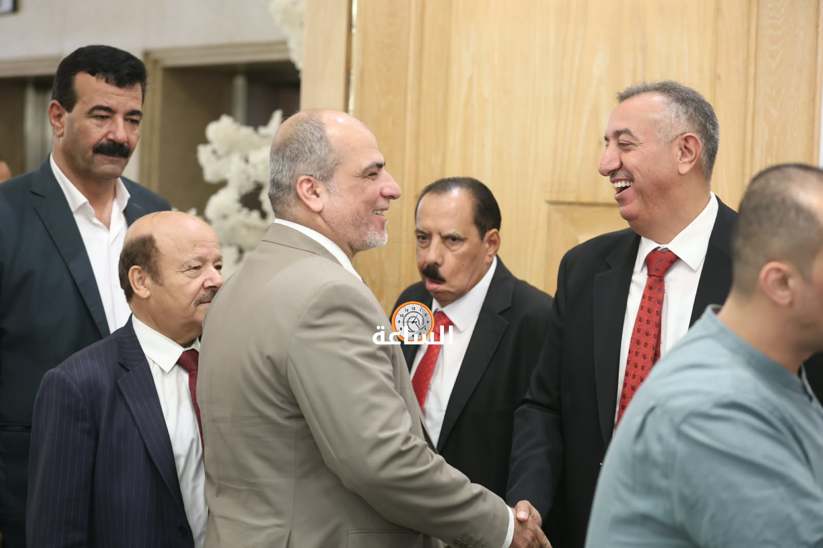 Madar Al-Saa Images 0.016241971380612674