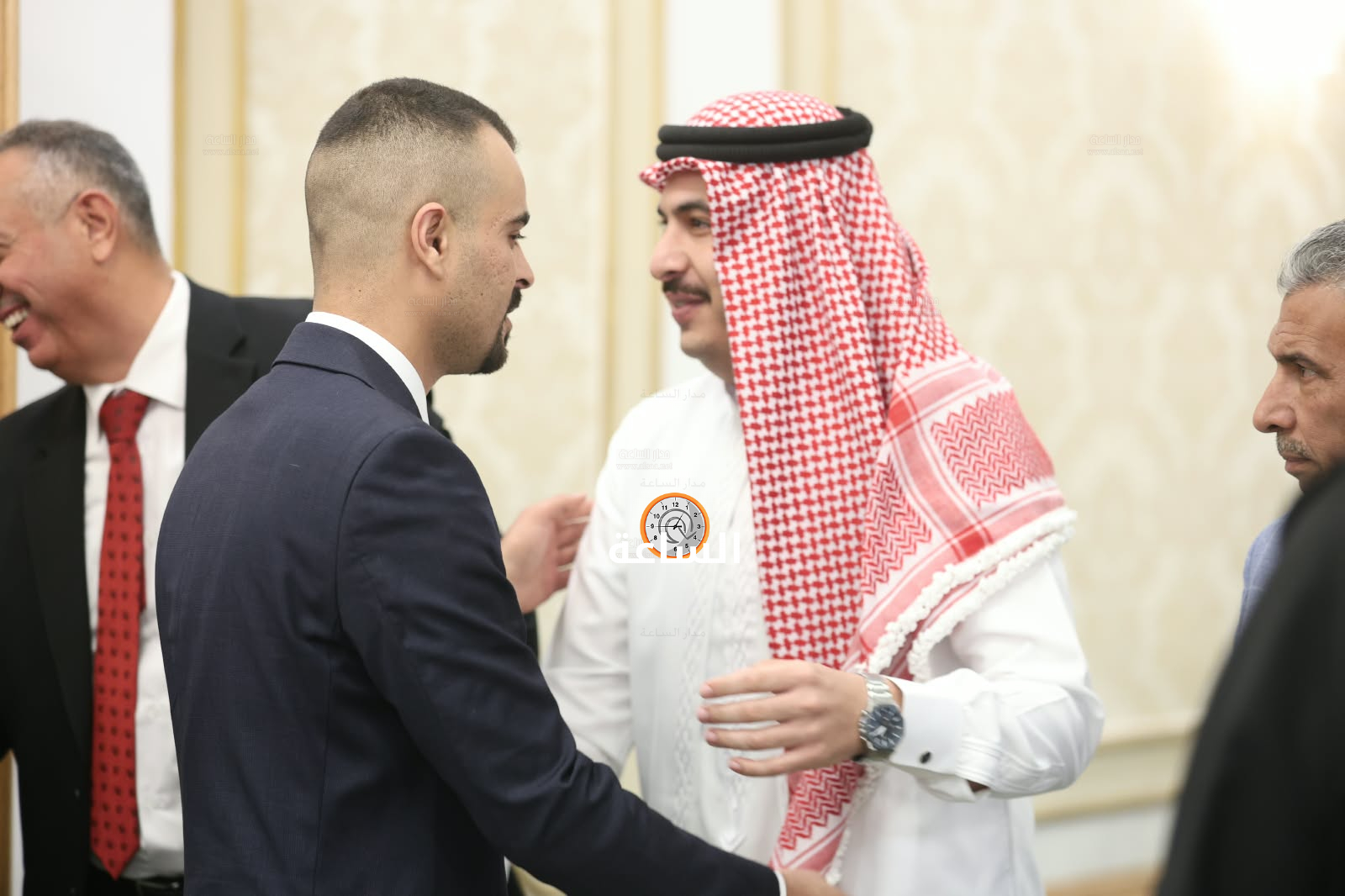 Madar Al-Saa Images 0.144869716284162