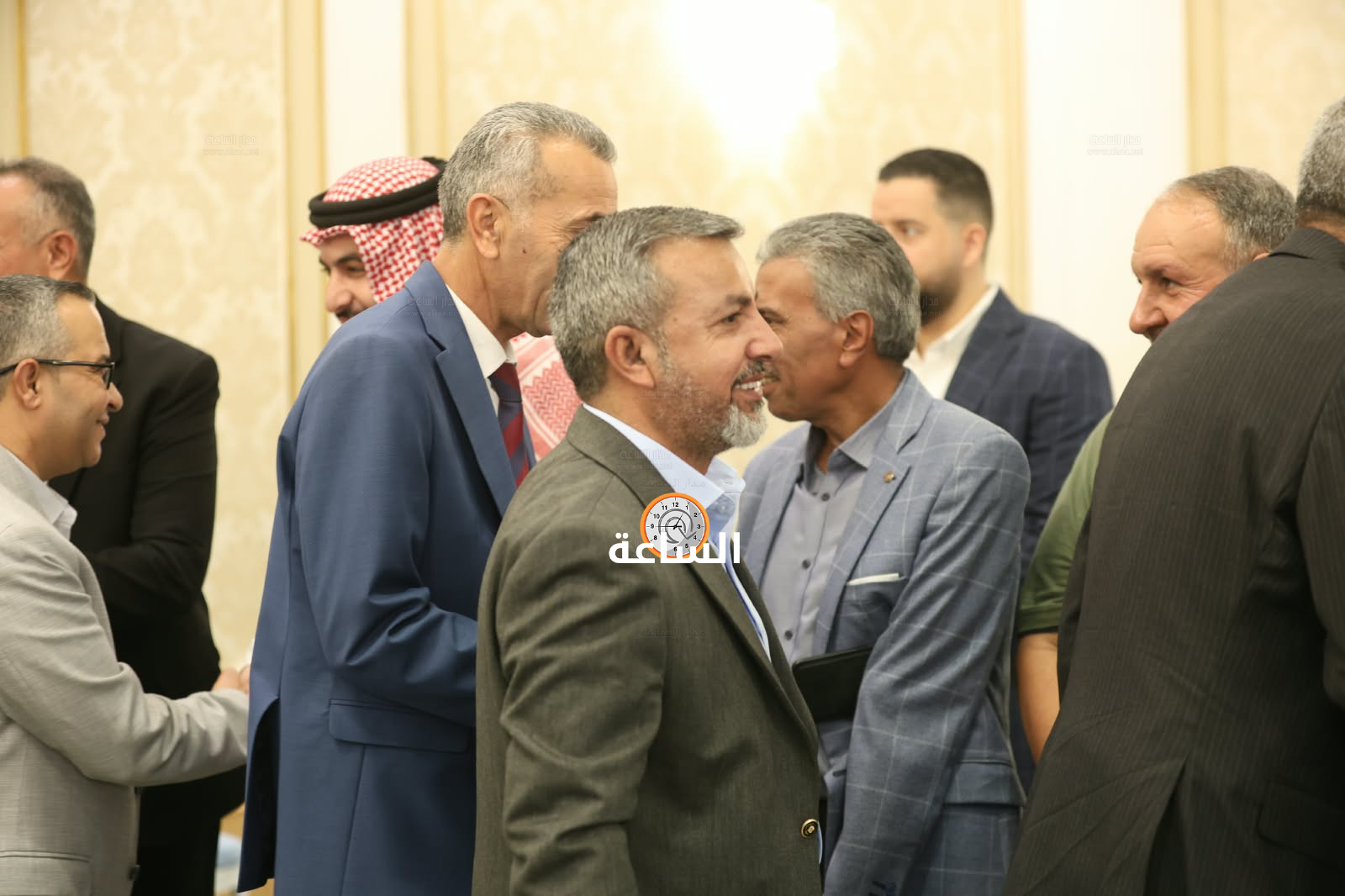 Madar Al-Saa Images 0.52303739679677