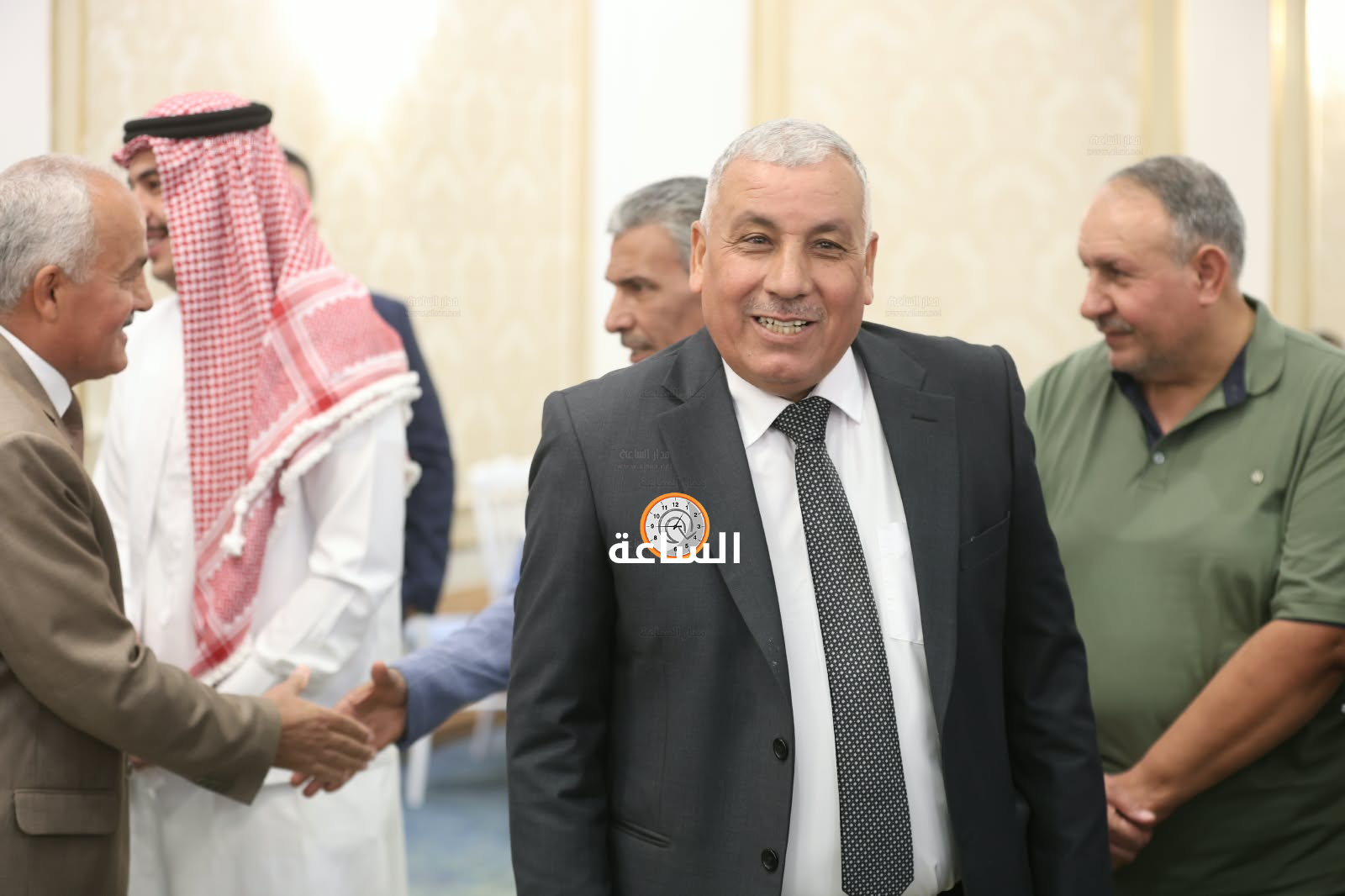 Madar Al-Saa Images 0.242317535570578