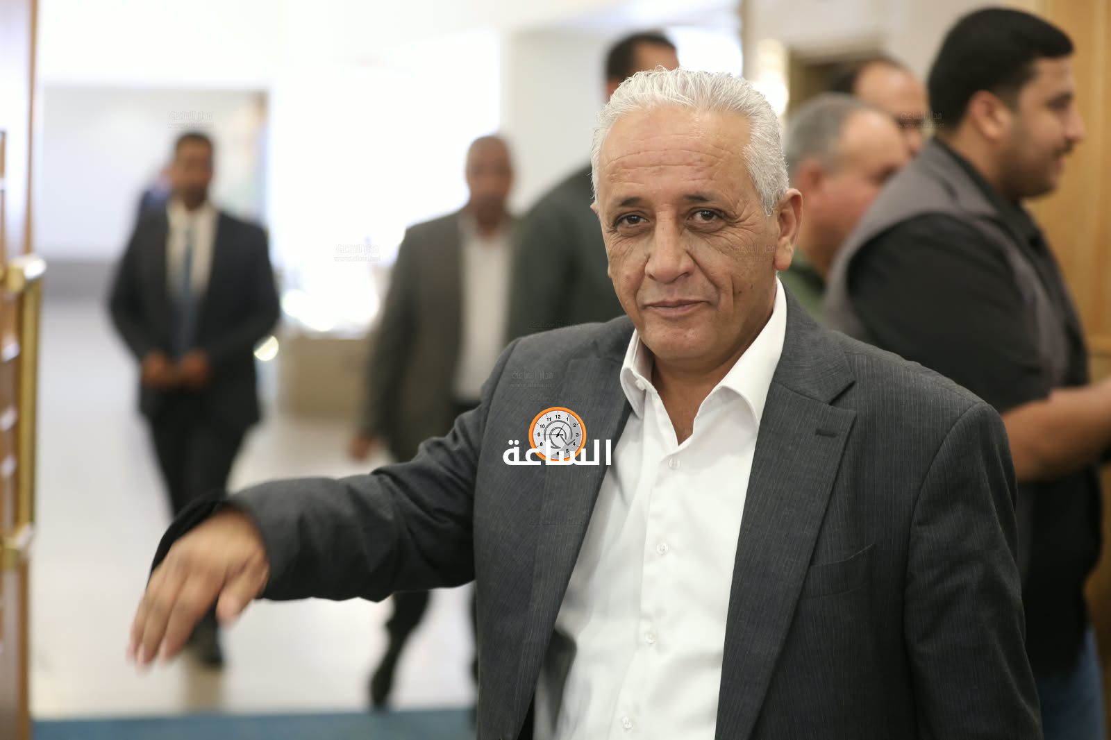 Madar Al-Saa Images 0.32141837957409014