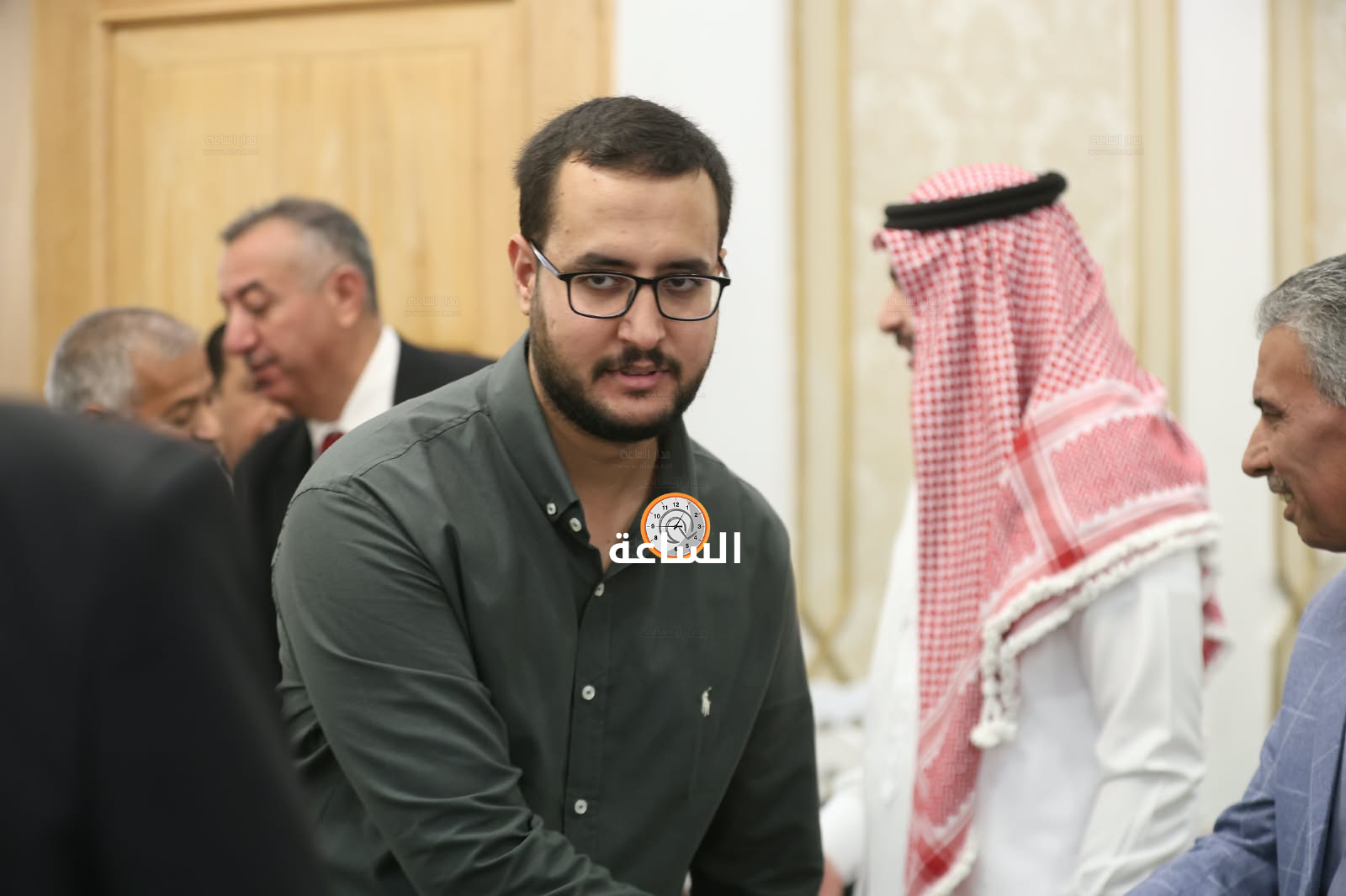 Madar Al-Saa Images 0.042652138108638105
