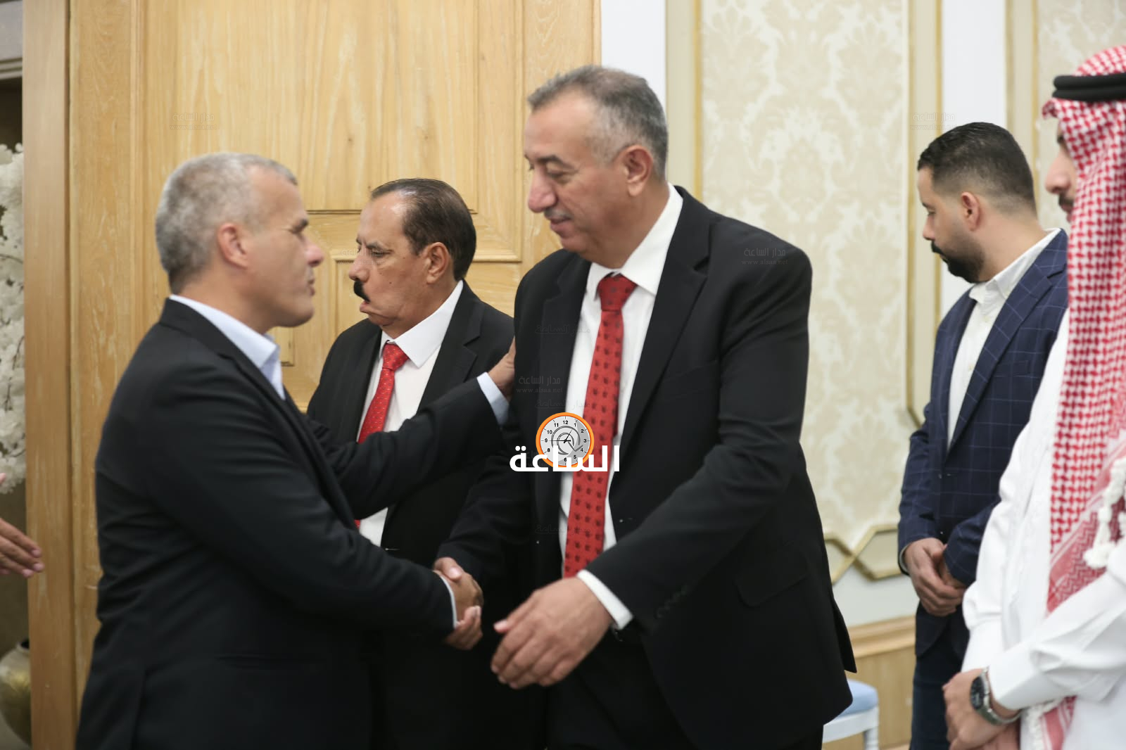 Madar Al-Saa Images 0.3260465247607185