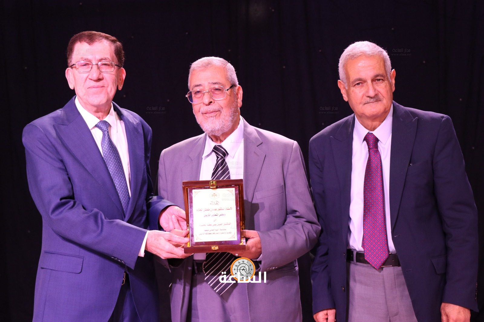 Madar Al-Saa Images 0.38228175997379577