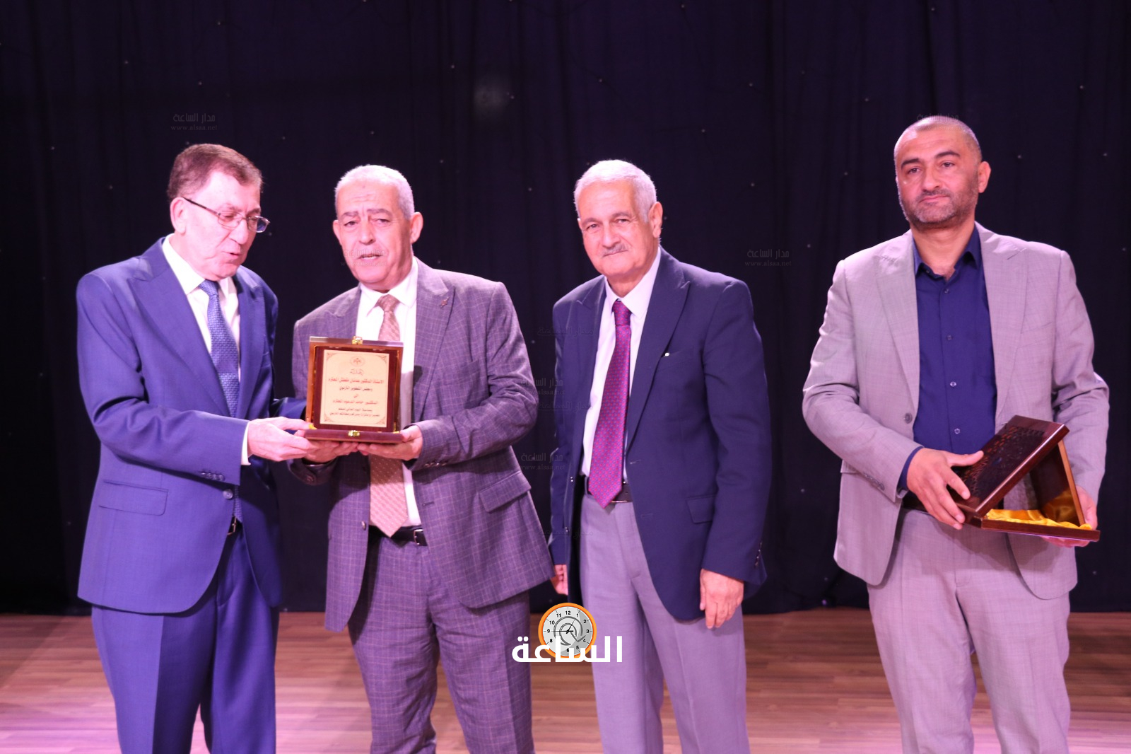 Madar Al-Saa Images 0.655555700012712