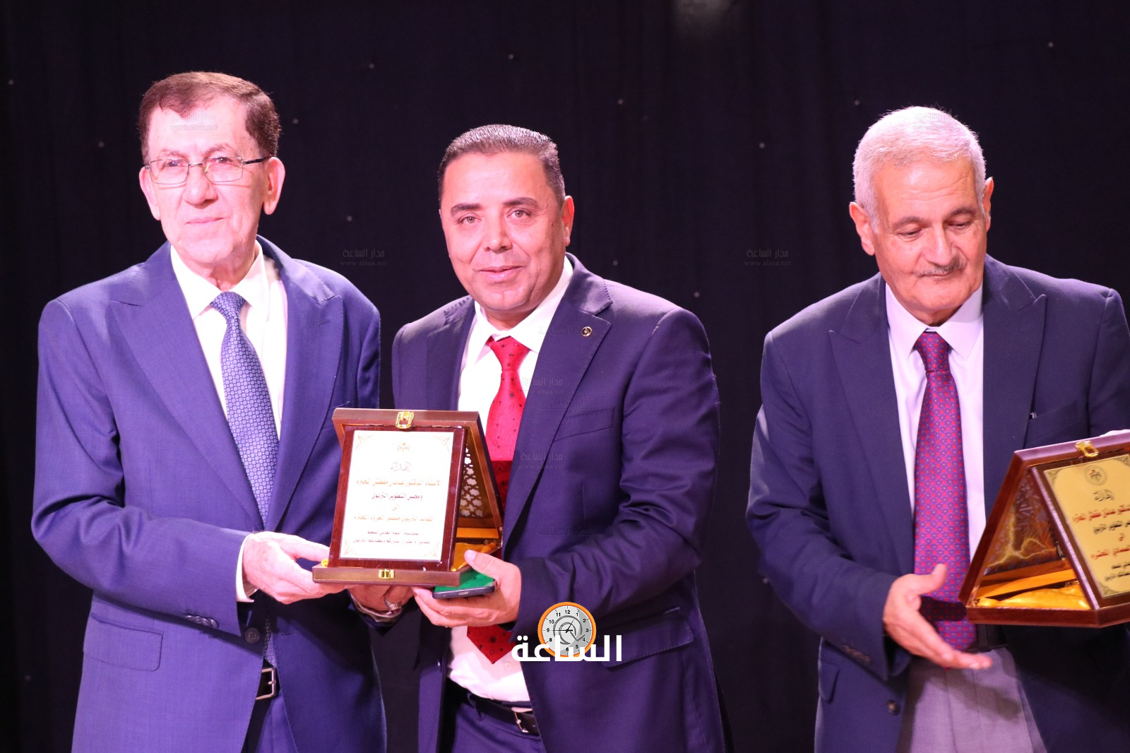 Madar Al-Saa Images 0.1776567459151741