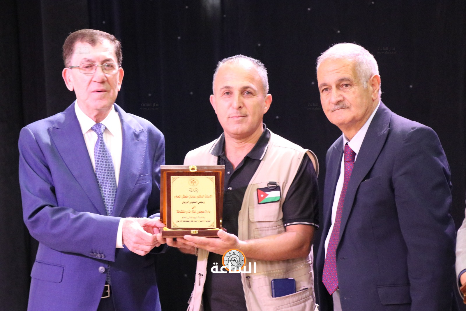 Madar Al-Saa Images 0.5221251487001489