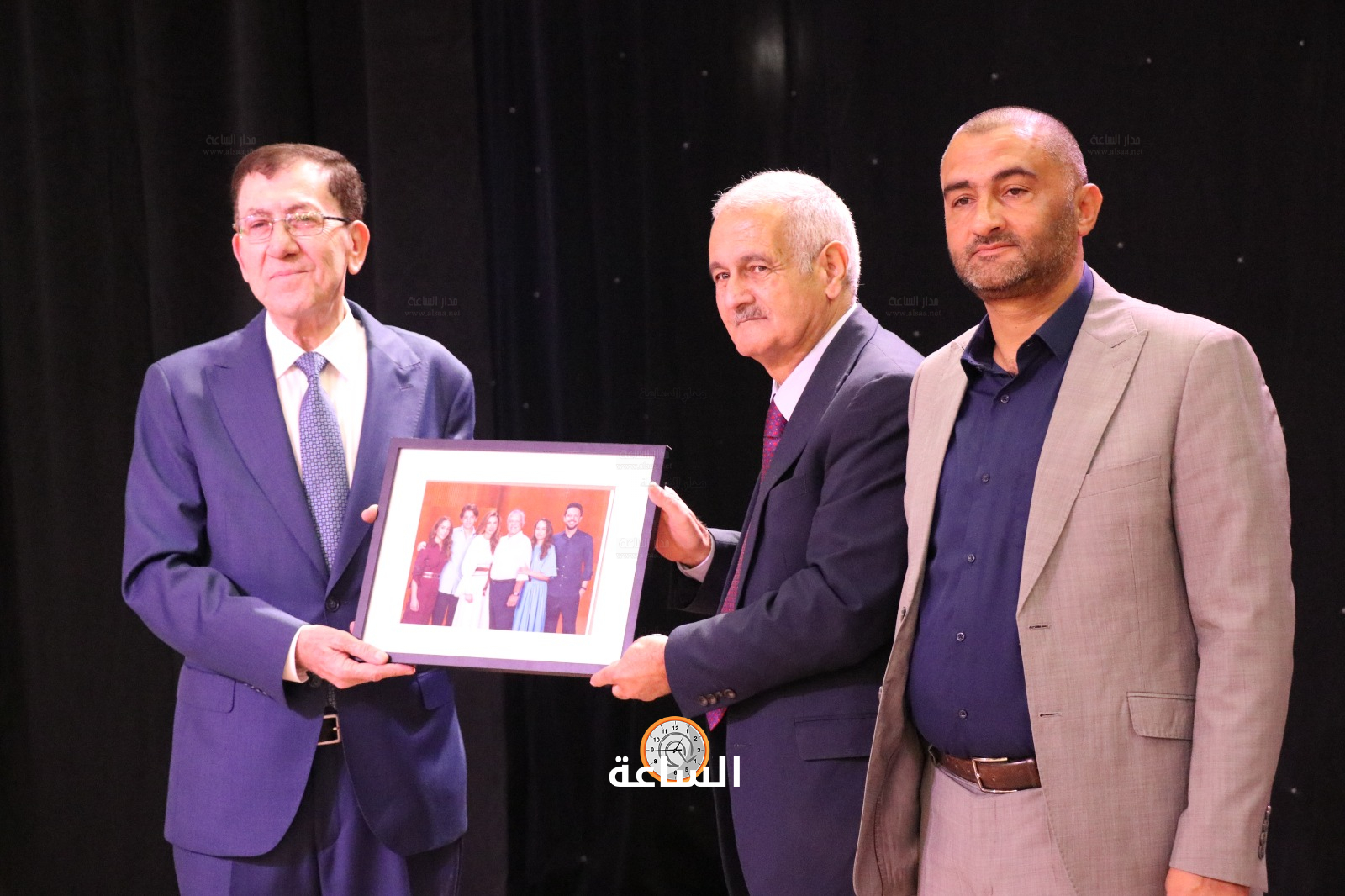 Madar Al-Saa Images 0.10041848734156711