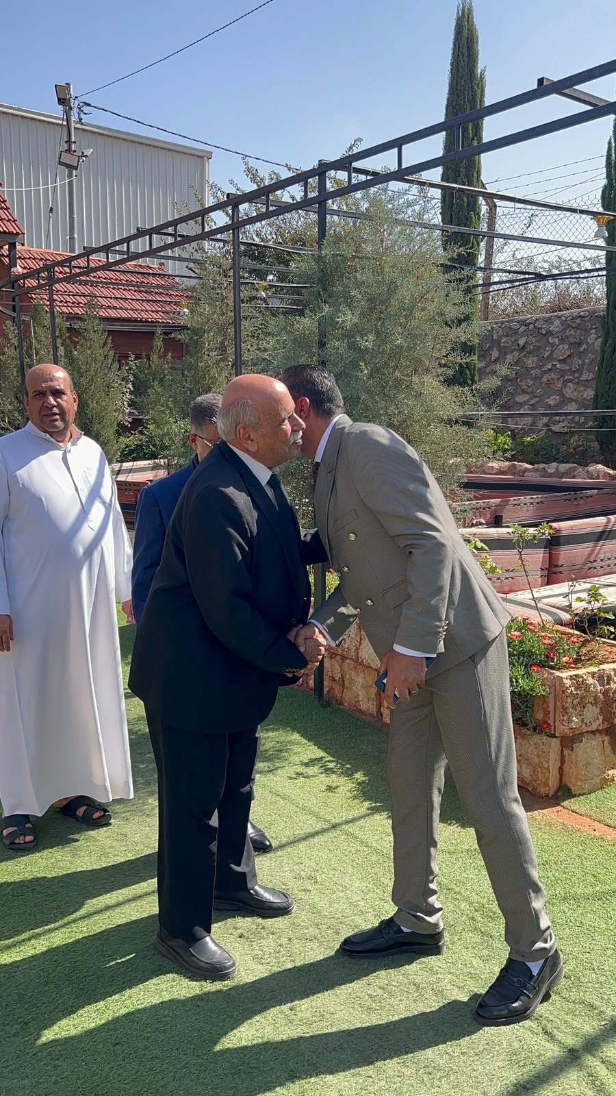 Madar Al-Saa Images 0.13227438093165111