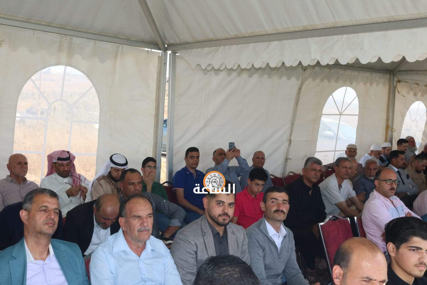 Madar Al-Saa Images 0.8848558736304865
