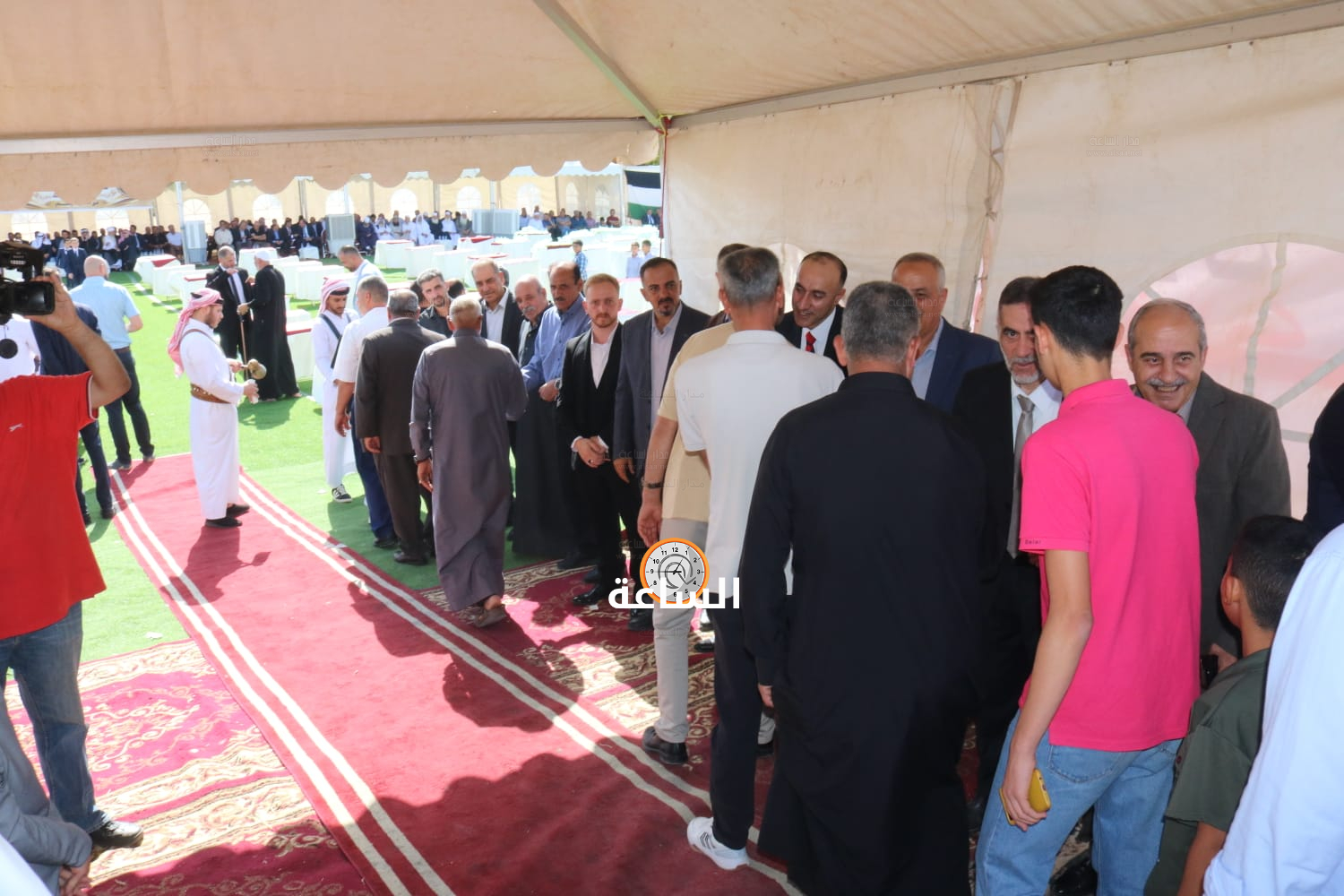 Madar Al-Saa Images 0.6913221127161125
