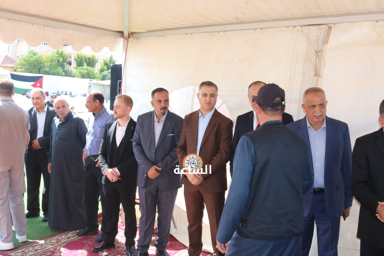 Madar Al-Saa Images 0.531935611509404