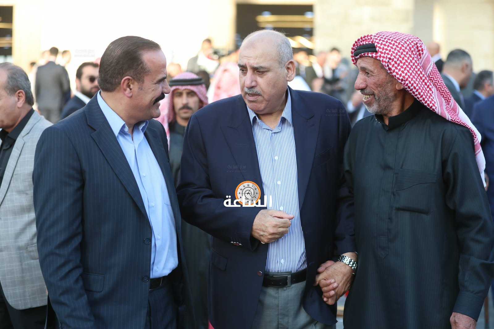 Madar Al-Saa Images 0.429307190870572