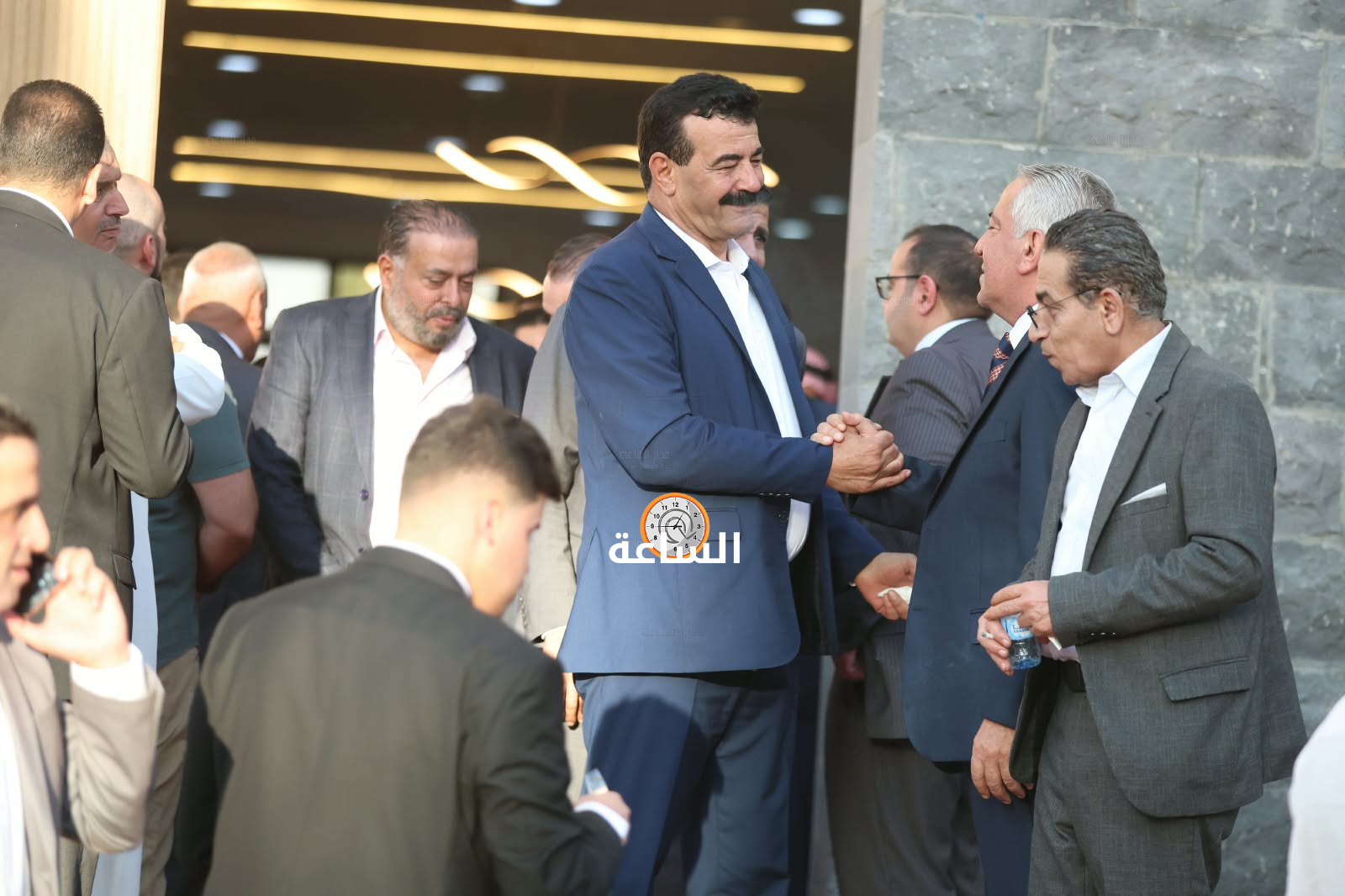 Madar Al-Saa Images 0.8048199607487196