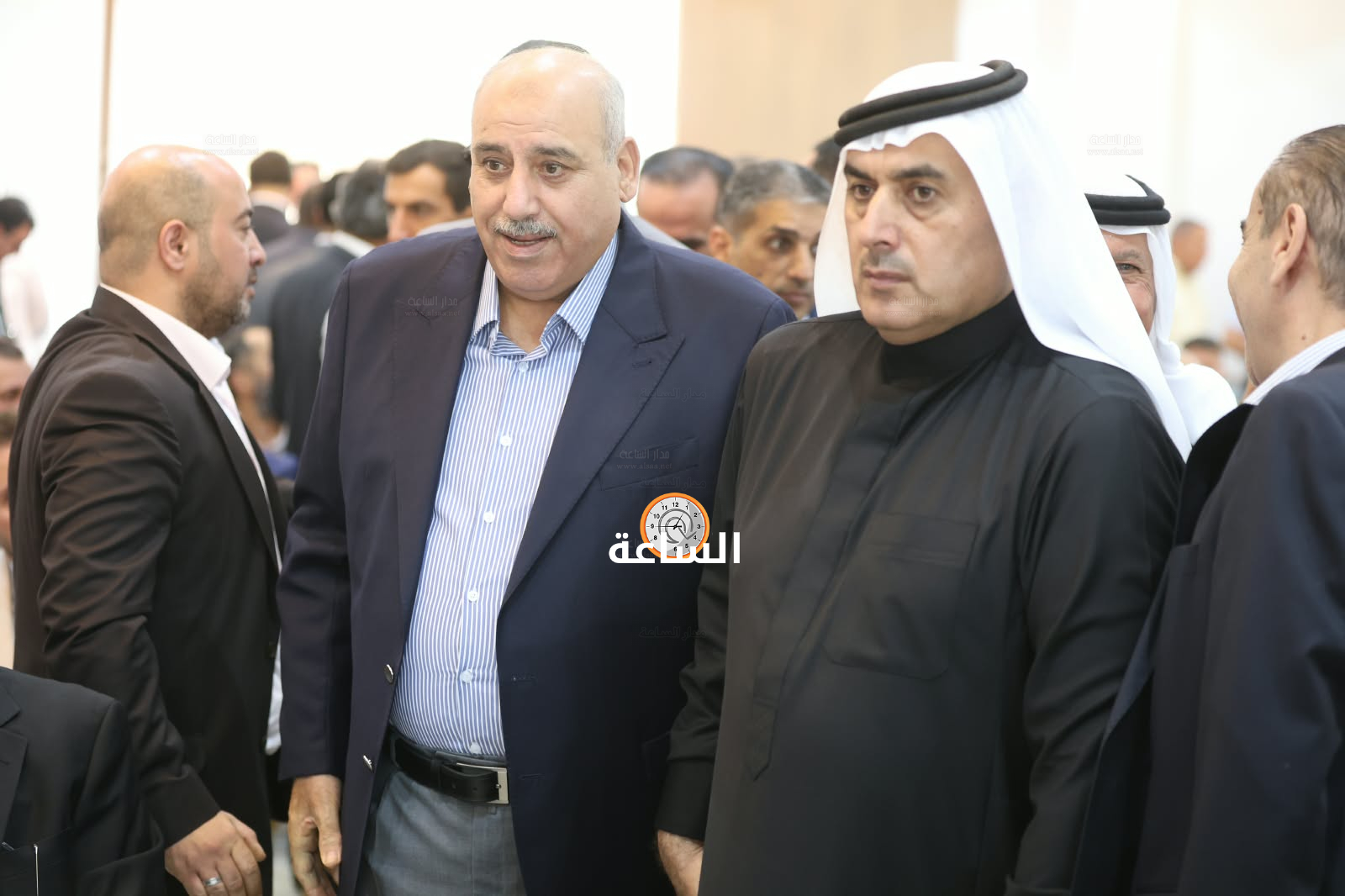 Madar Al-Saa Images 0.43337135798036774