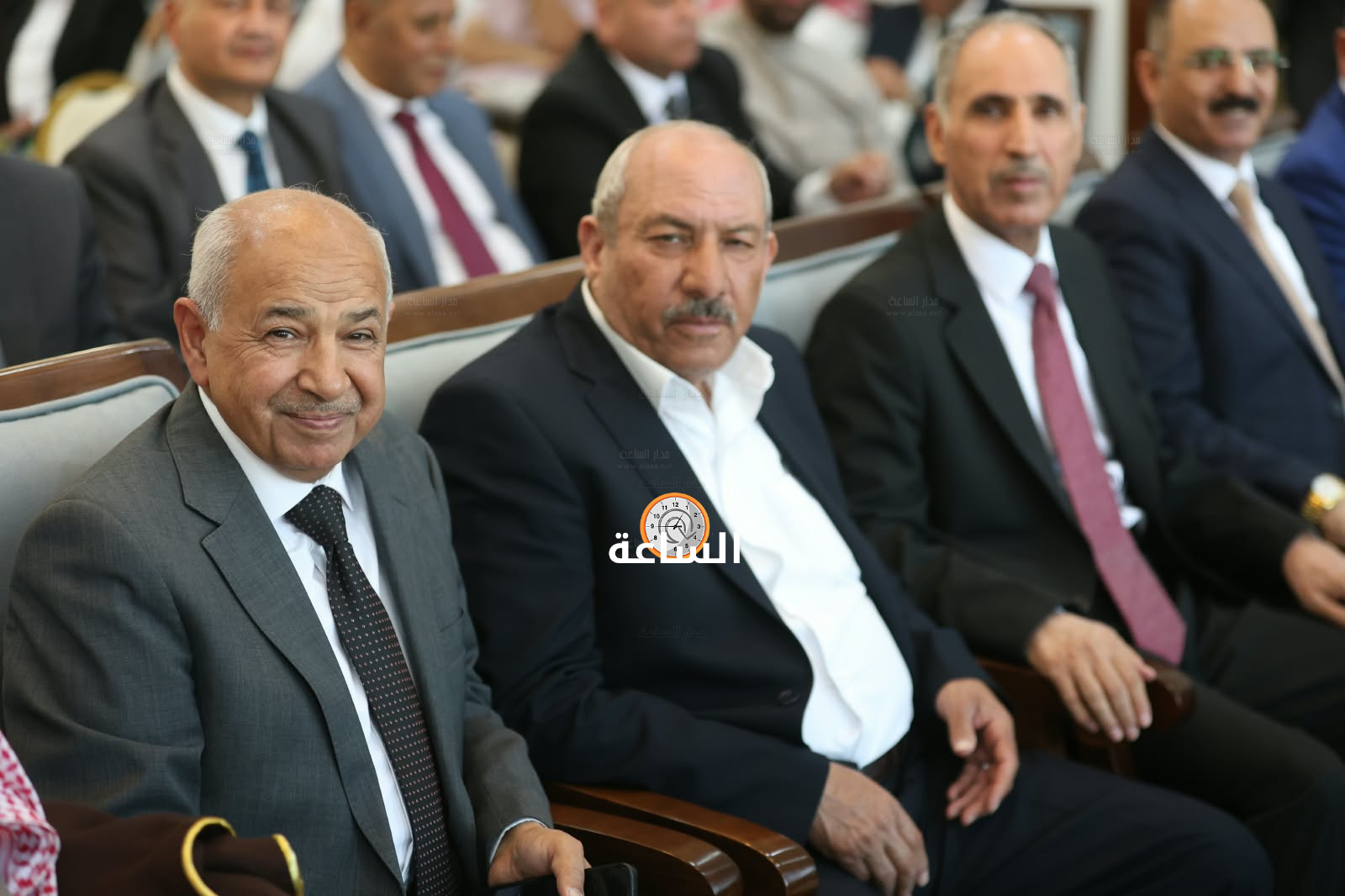 Madar Al-Saa Images 0.15254300673354315