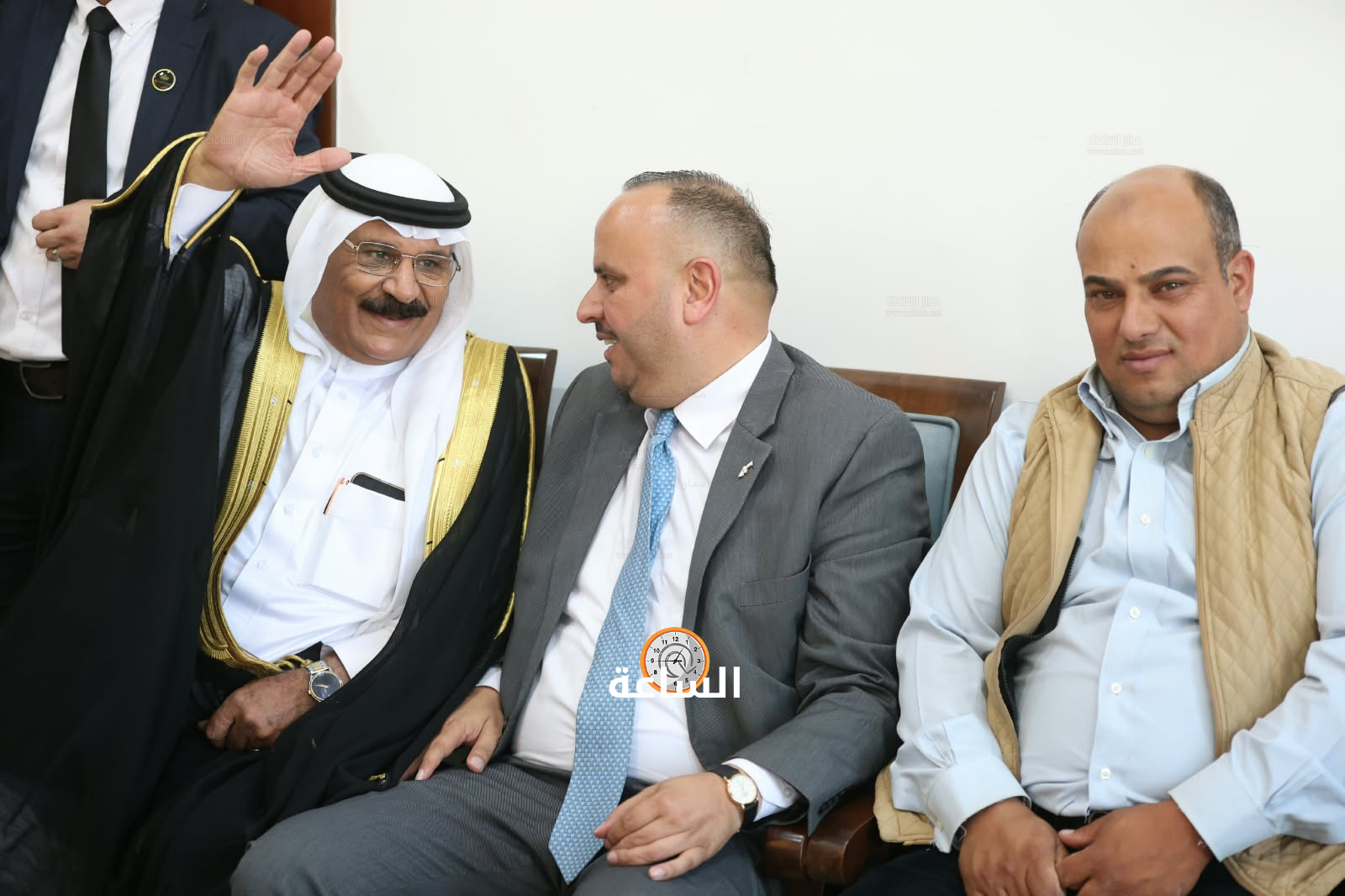 Madar Al-Saa Images 0.2464163688332358