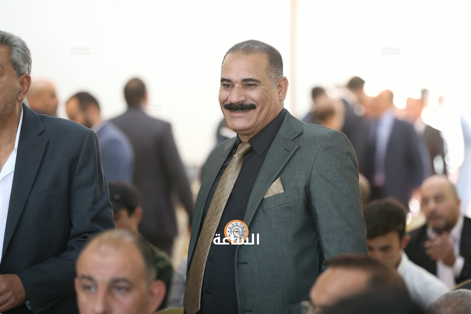Madar Al-Saa Images 0.6929039856054315