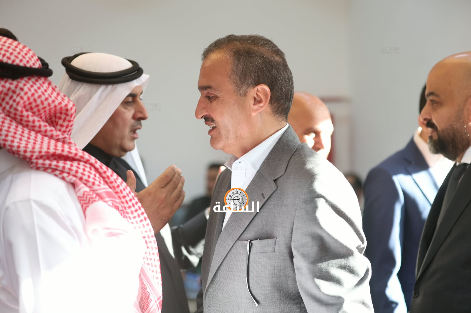 Madar Al-Saa Images 0.7419611973638189