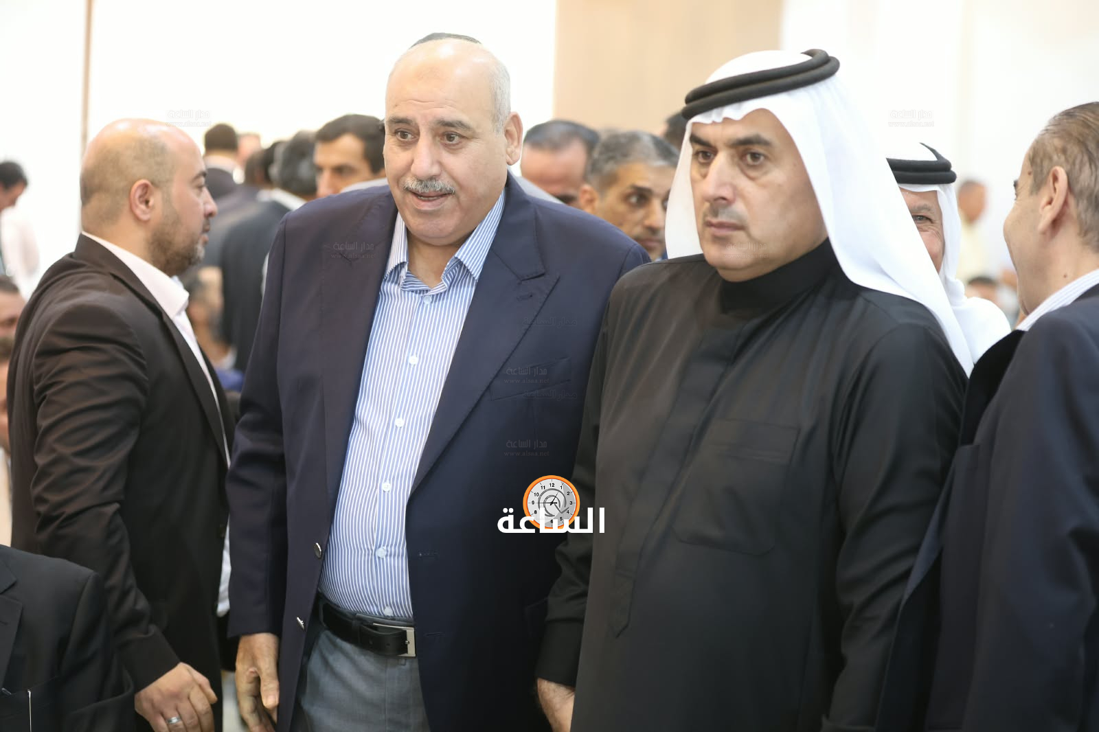 Madar Al-Saa Images 0.47222007160366863