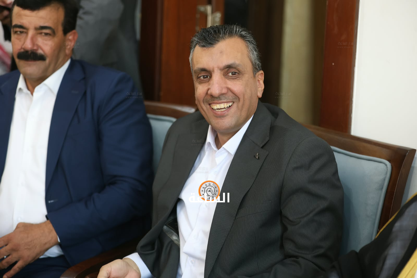 Madar Al-Saa Images 0.9762877254160872