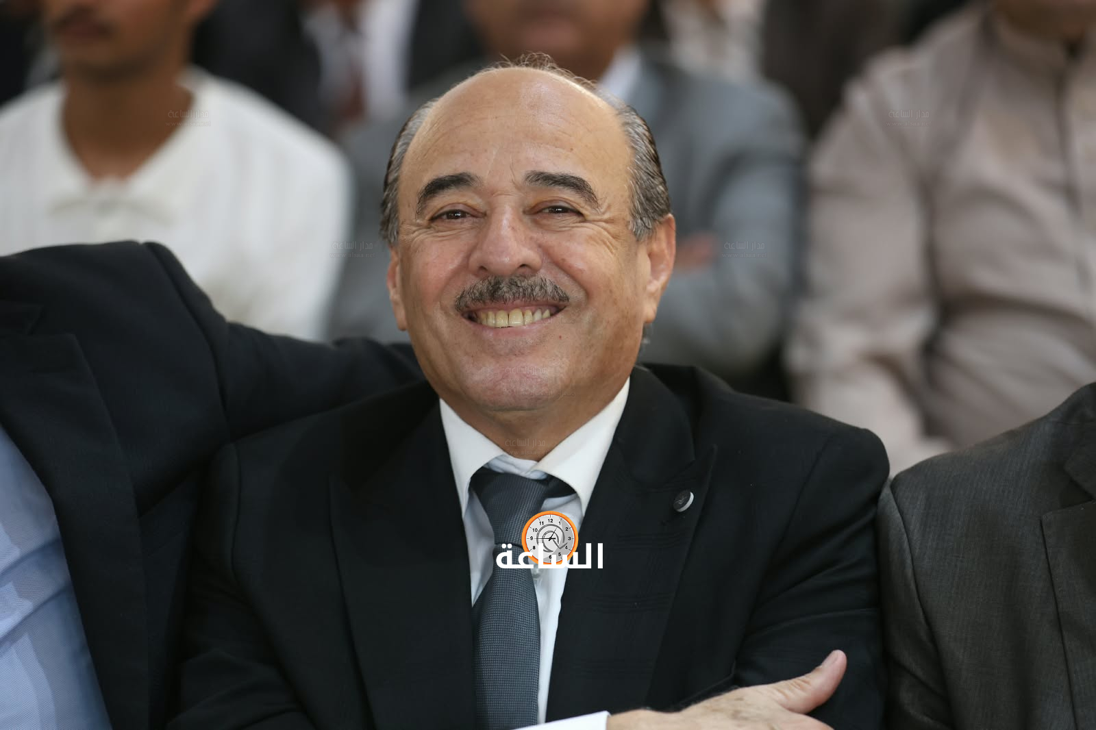 Madar Al-Saa Images 0.17418402350898865
