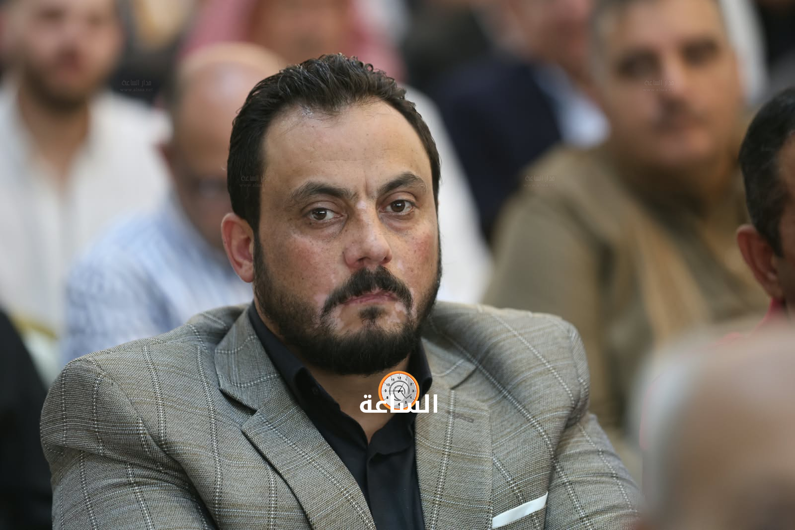 Madar Al-Saa Images 0.38671676836409064